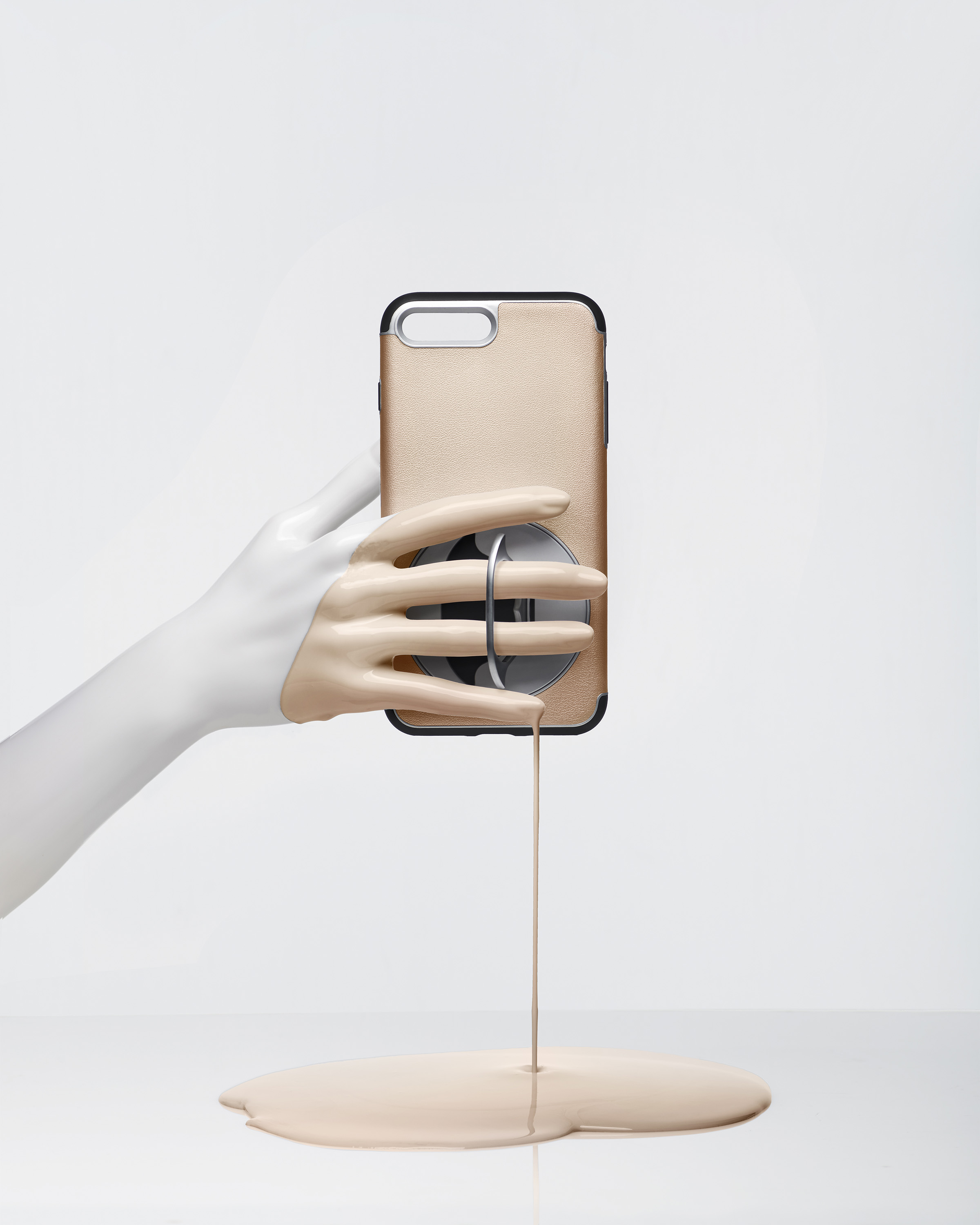 Product Photography created for cell phone case designer and manufacturer Flippin Toads. Case featured for use with iPhone 7 Plus. https://www.flippintoad.com )