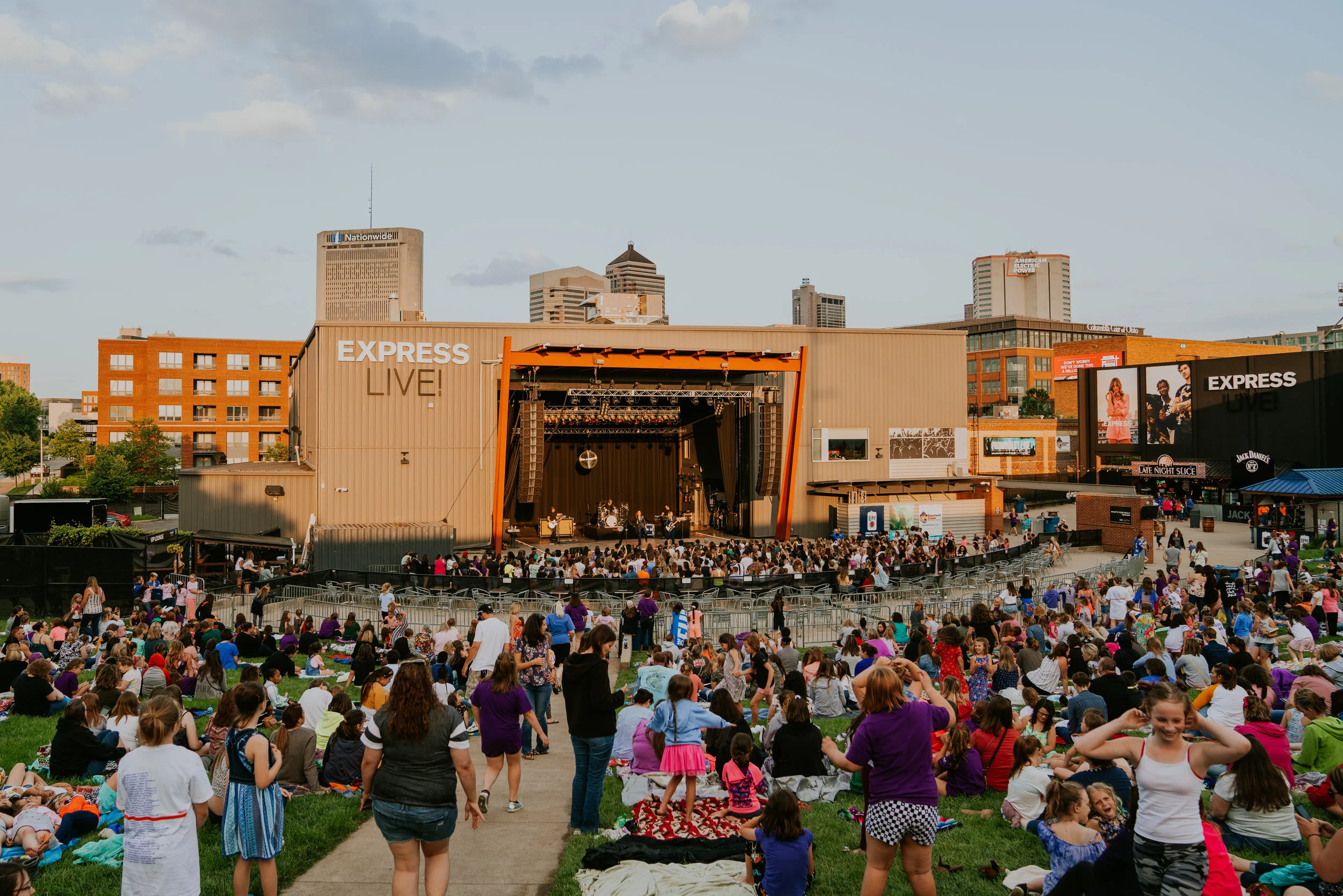 Aly AJ Armors Tour 2019_066.jpg