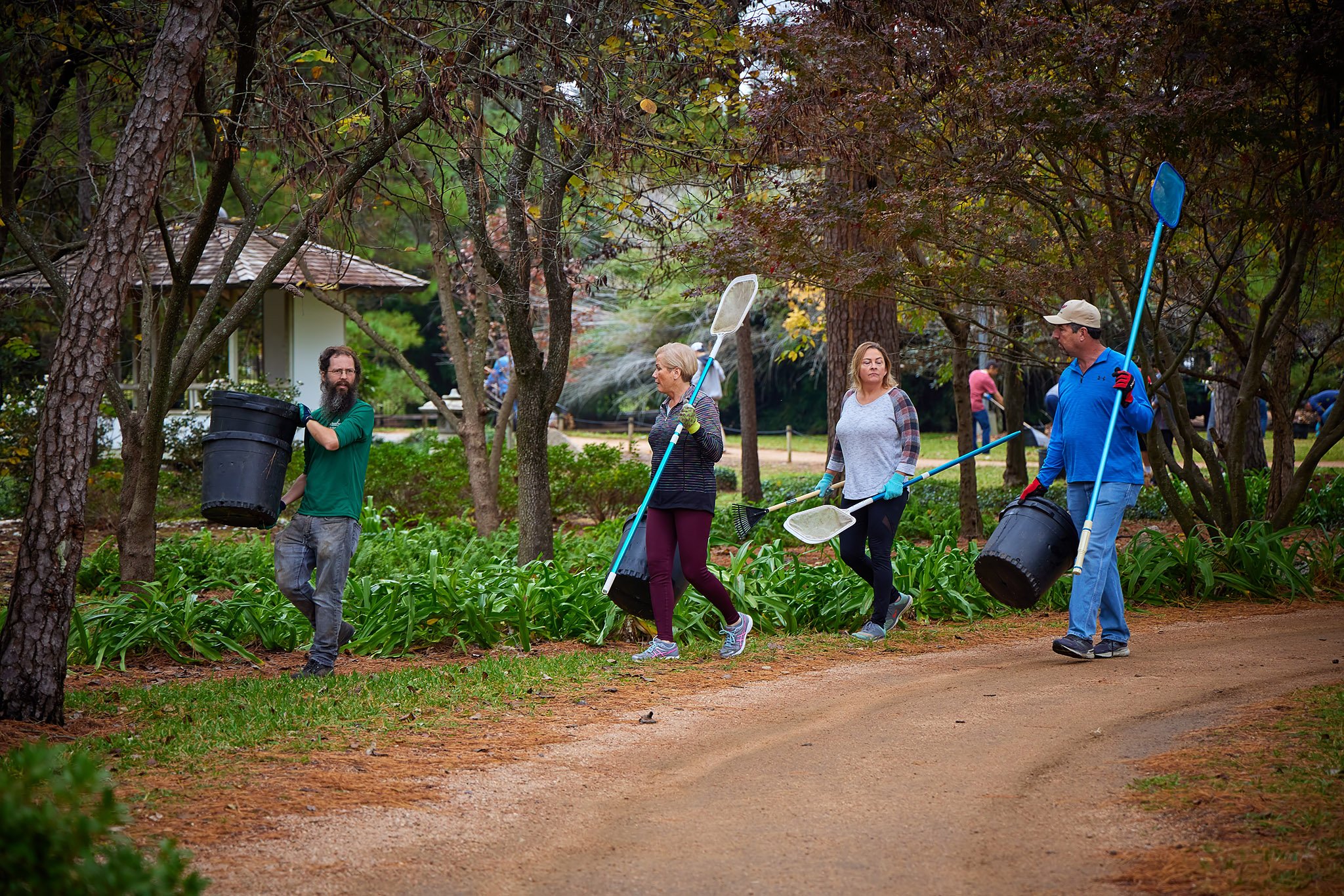 2023-12-02 Hermann Park - Japanese Garden Cleanup Volunteers - 0292.jpg