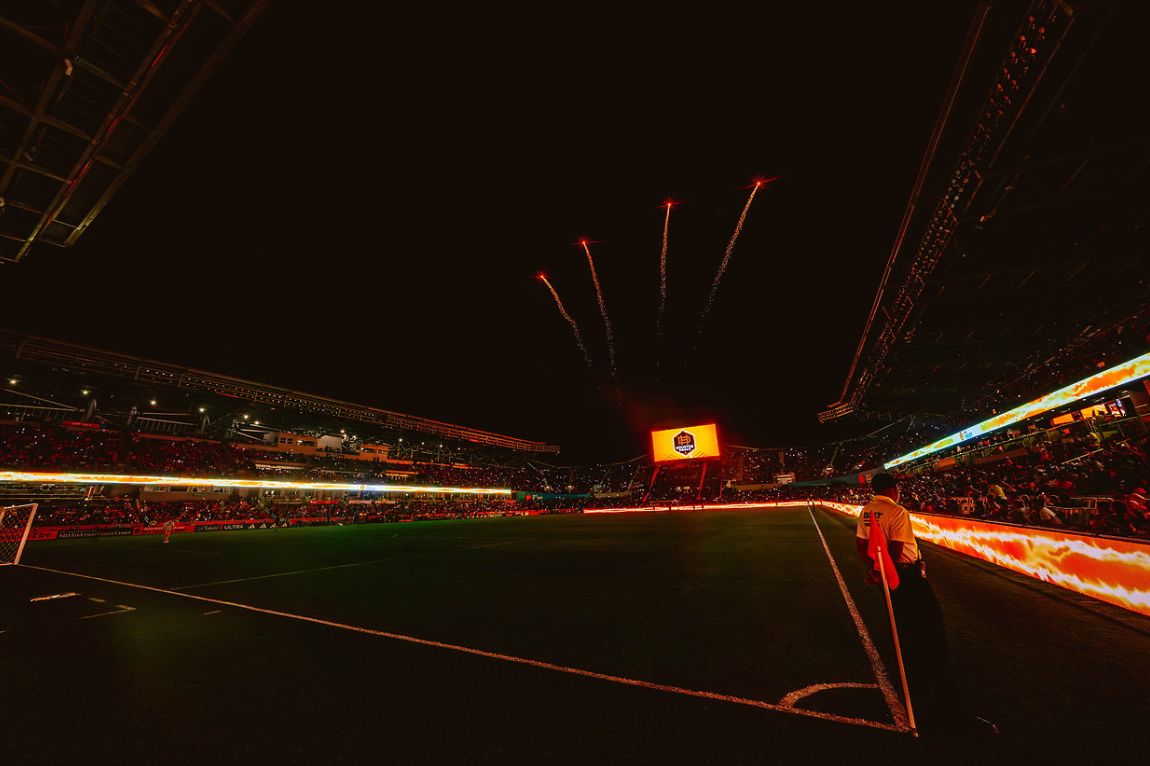 Dynamo Background.png