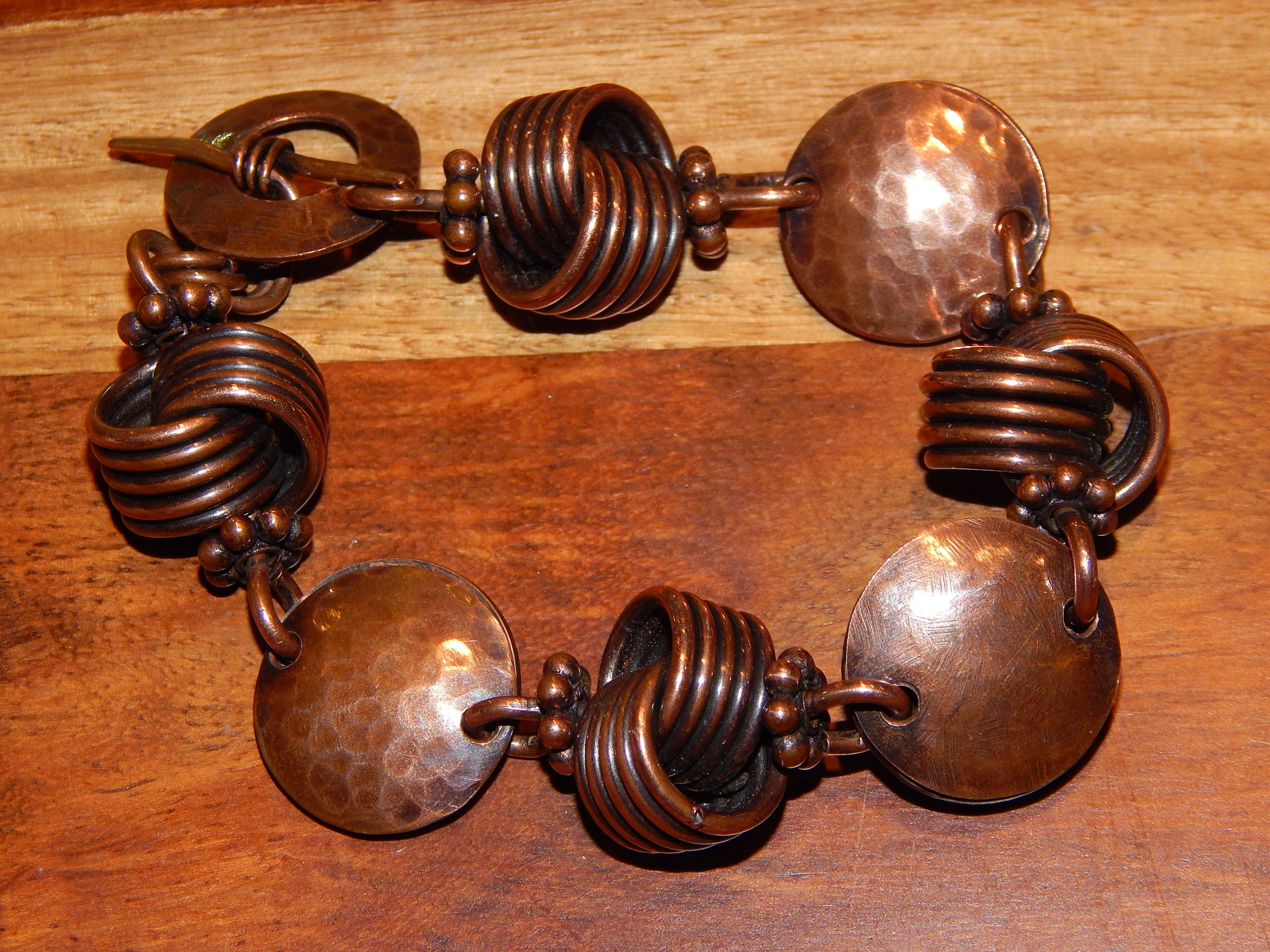 Love Knots and Copper