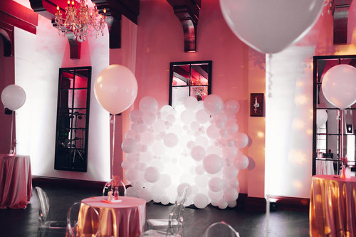 1209- creative-wedding-florist-madison-wi-after-party-balloons.jpg
