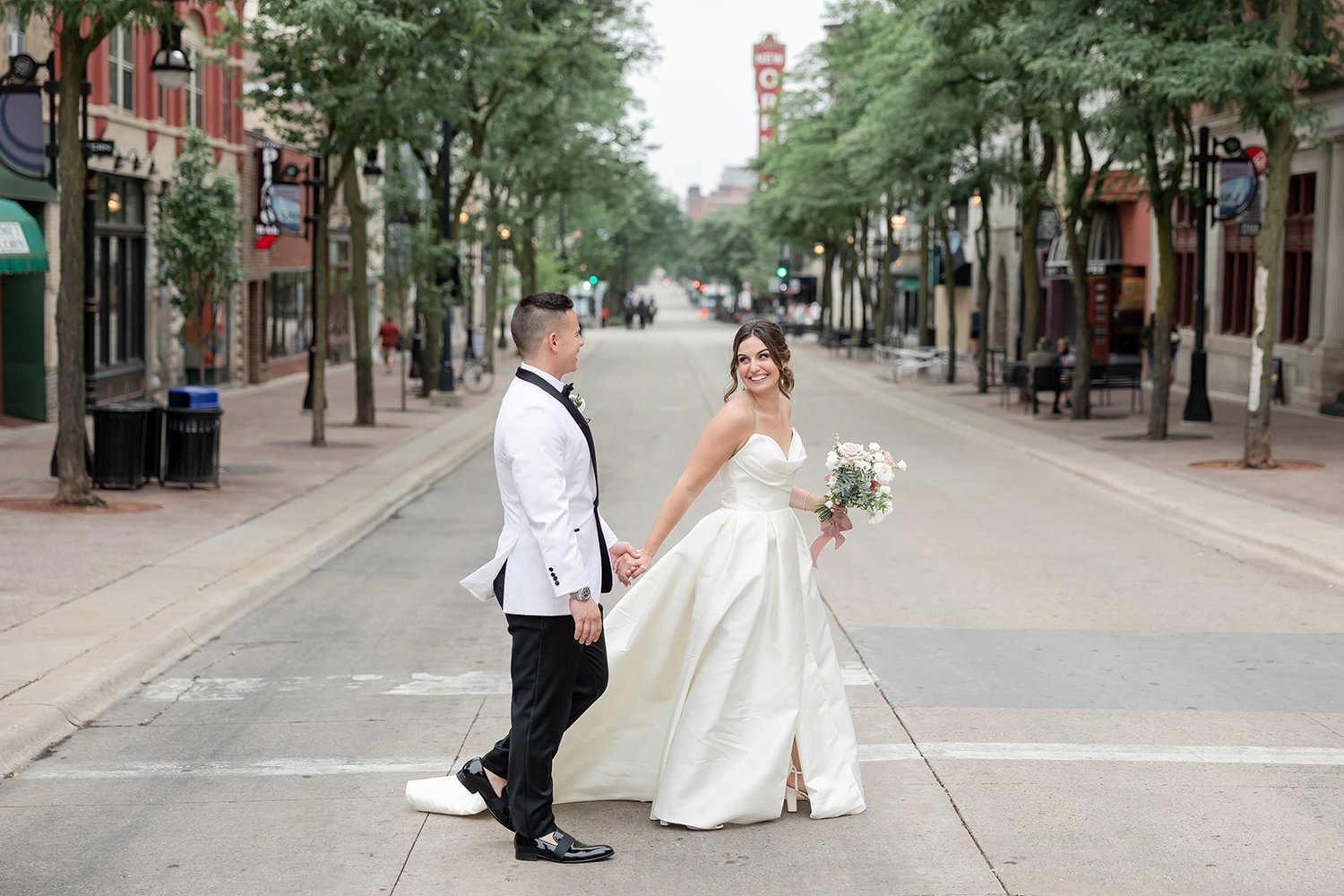  Madison Wisconsin Wedding Florist 