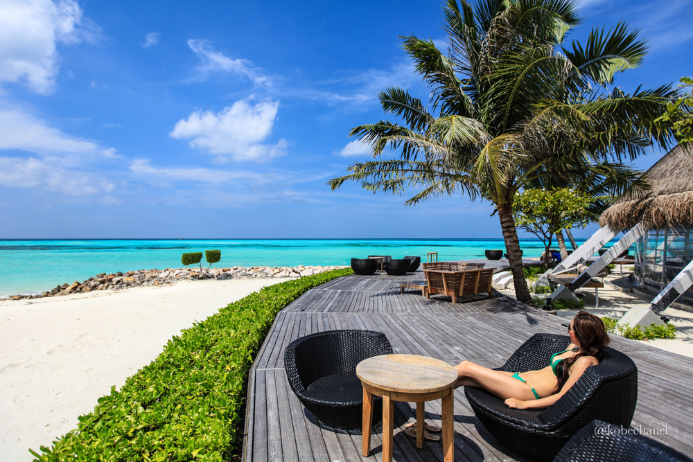 hotel maldives lux-3.jpg