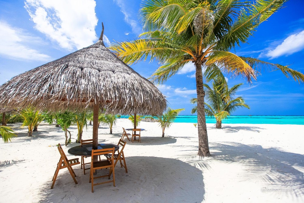 hotel maldives lux-18.jpg