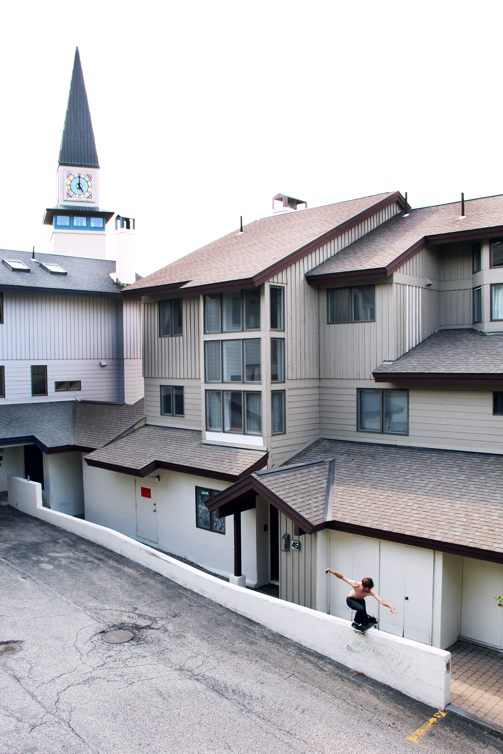 Steve_Boardslide_Stratton-Village.png