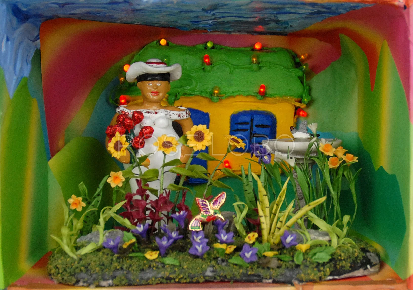 HUMMINGBIRD HOUSE