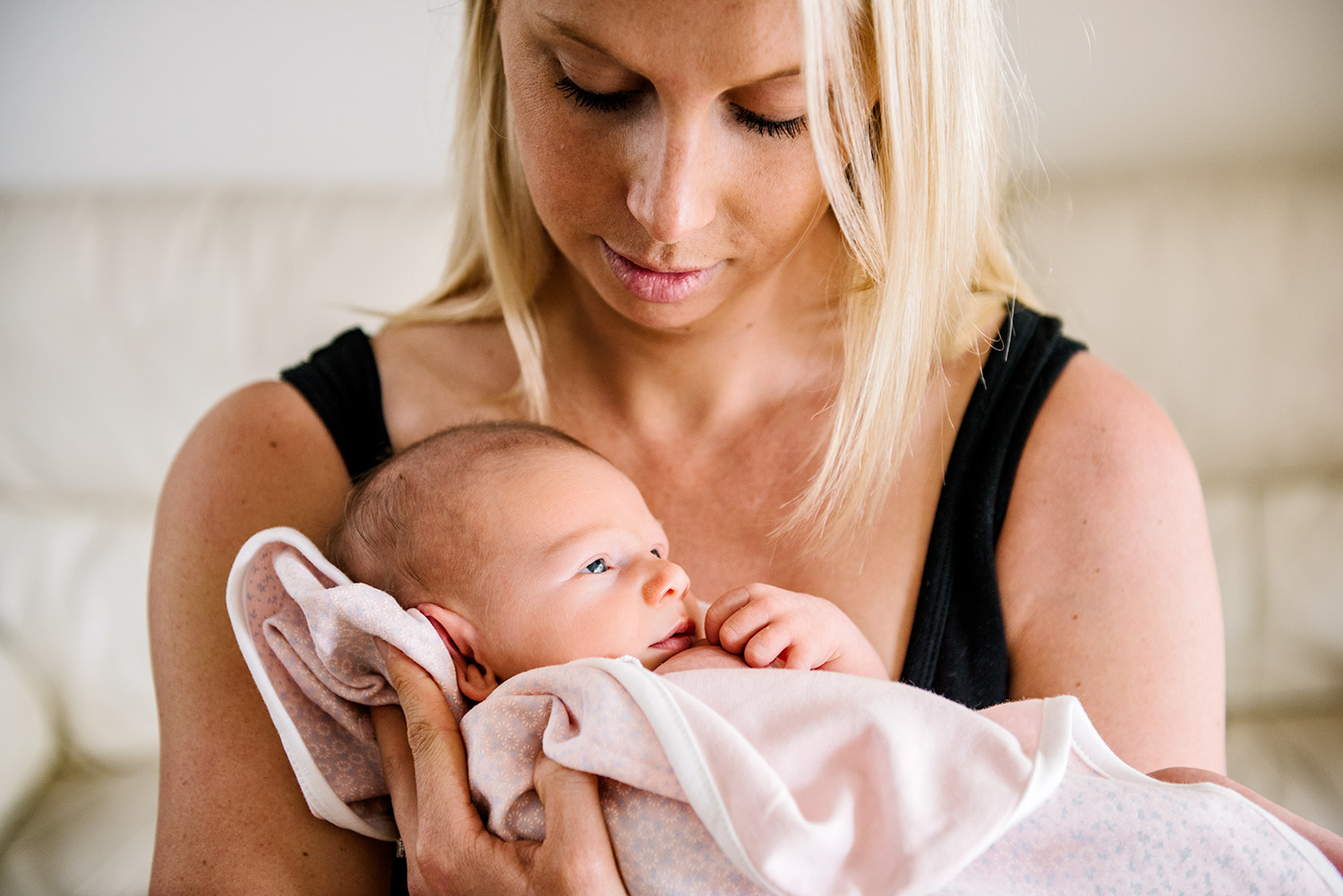 Newborn-Photos-Sydney-O2.jpg