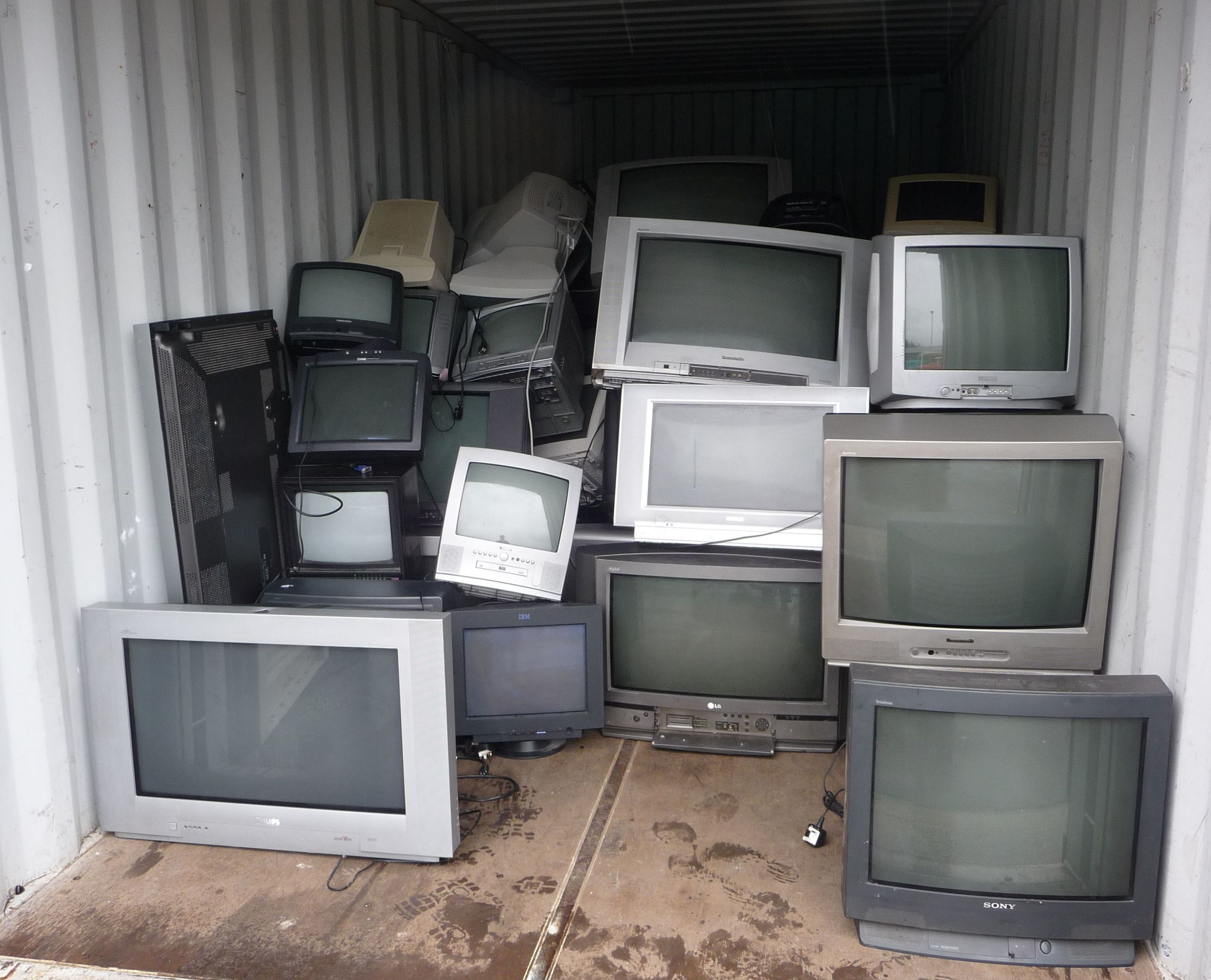 With so many good things on, it is time to grab the extra tvs