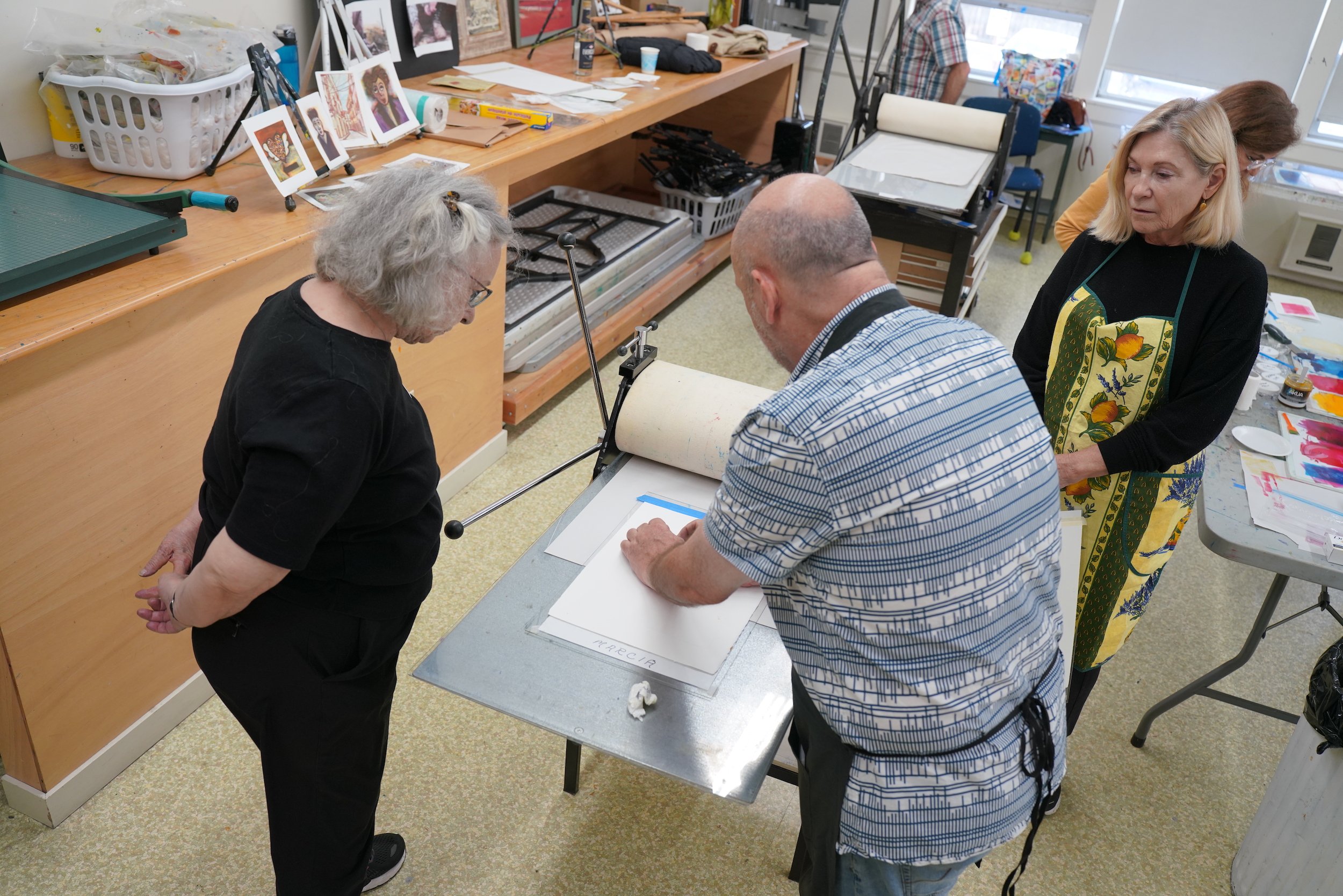 COPY FOR WEB - 2024-04-14 13.34.03 - Hugo Anaya’s Monoprint Workshop, Oregon School of Arts, Portland, Oregon, USA - DSC07600.JPG