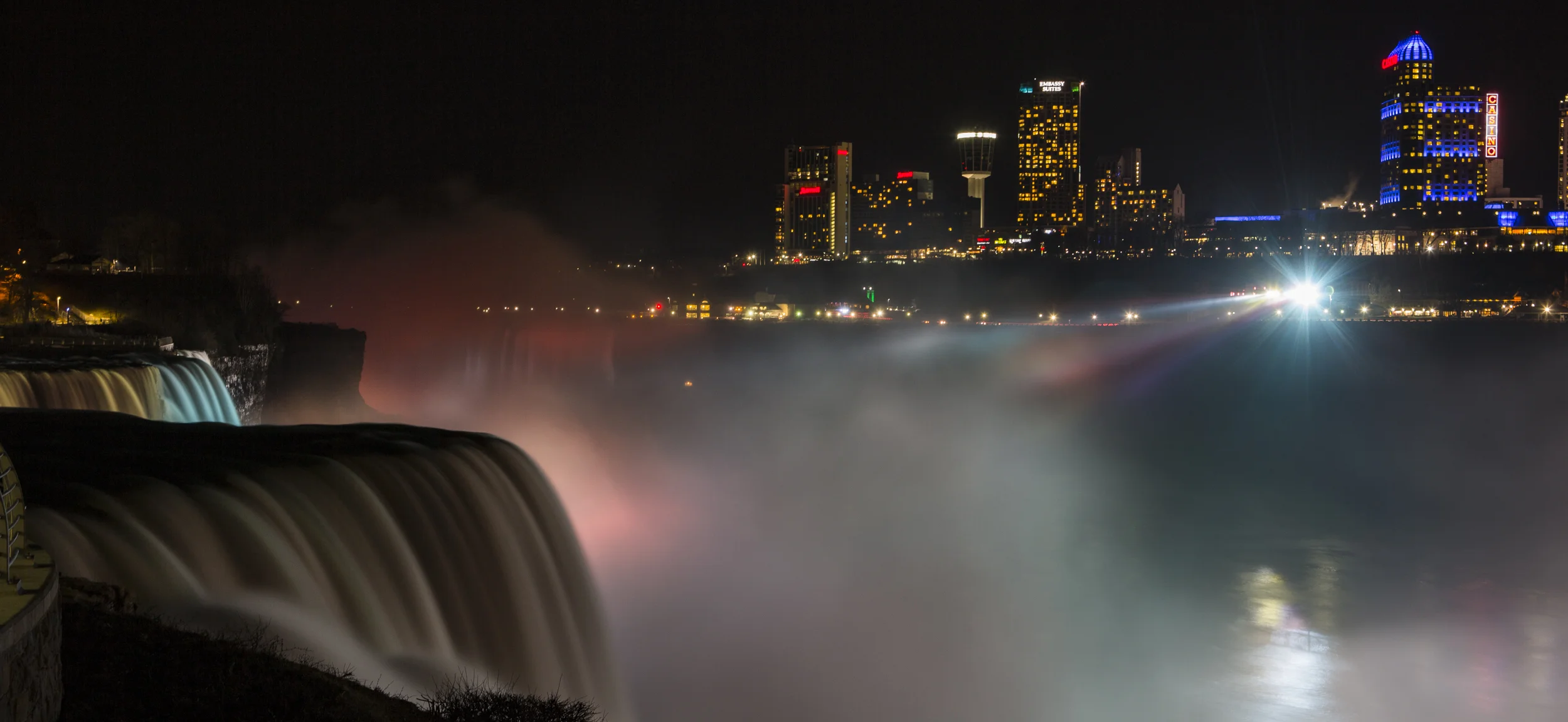 Spring break gave Cate and I a chance to go north and see Niagara Falls, and explore Buffalo, NY for a few days.