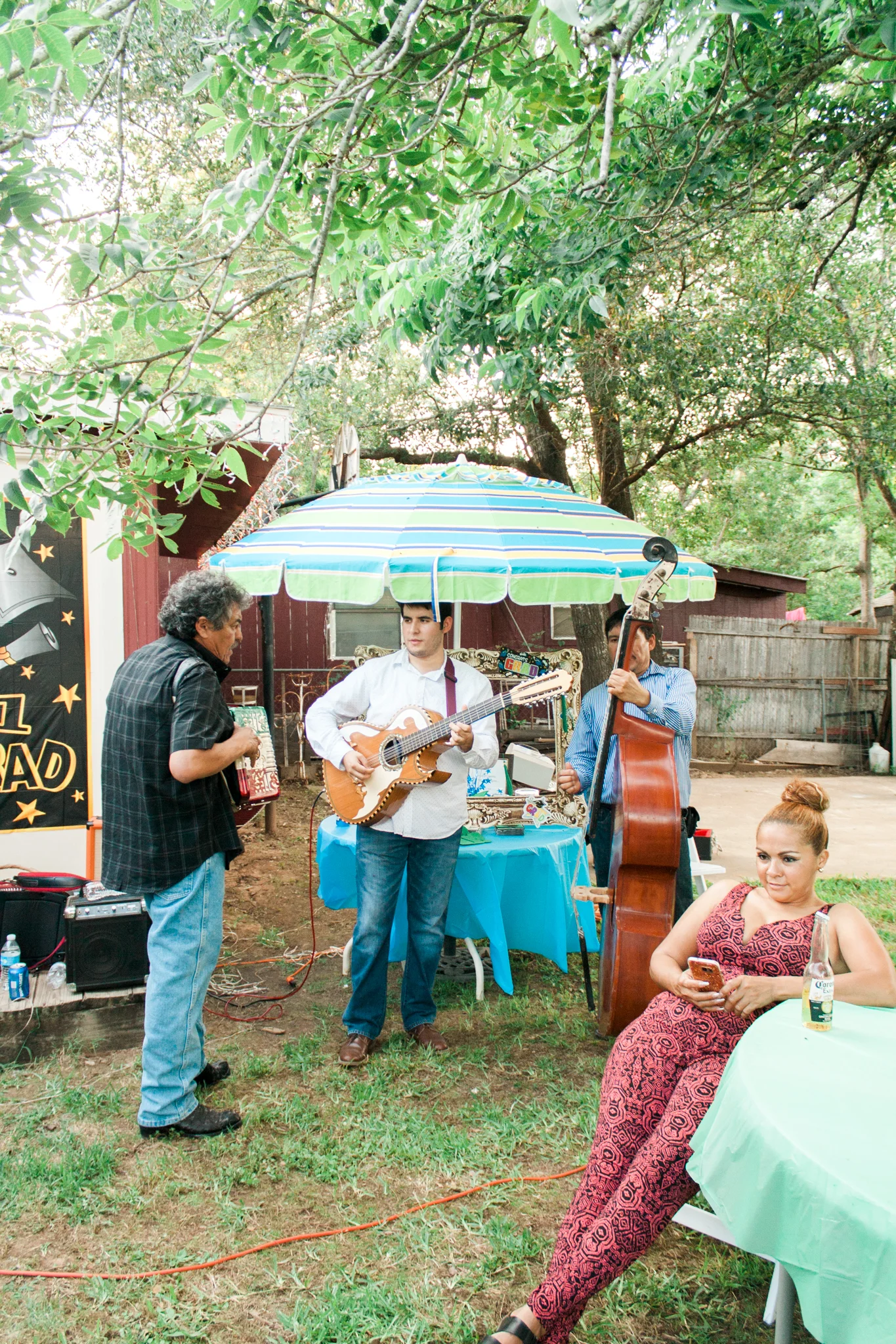 Trio, Herencia de mi tierra - they brought just the right ambiance with their amazing music. I truly felt like I was at the beach in Mexico listening to authentic music