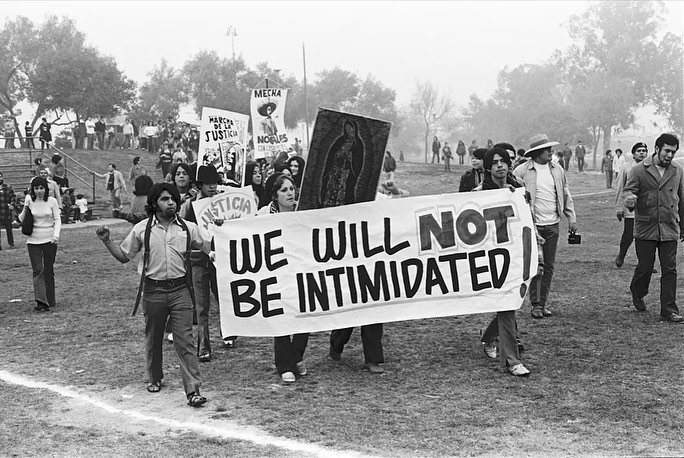 We sat down with photographer and artist @lcvgarza on documenting Chicana/o culture and activism from the 60s through today. He took many iconic images over the years
.
.
.
#luisvaldez #cesarchavez #laborrights #doloreshuerta #elteatrocampesino #zoot