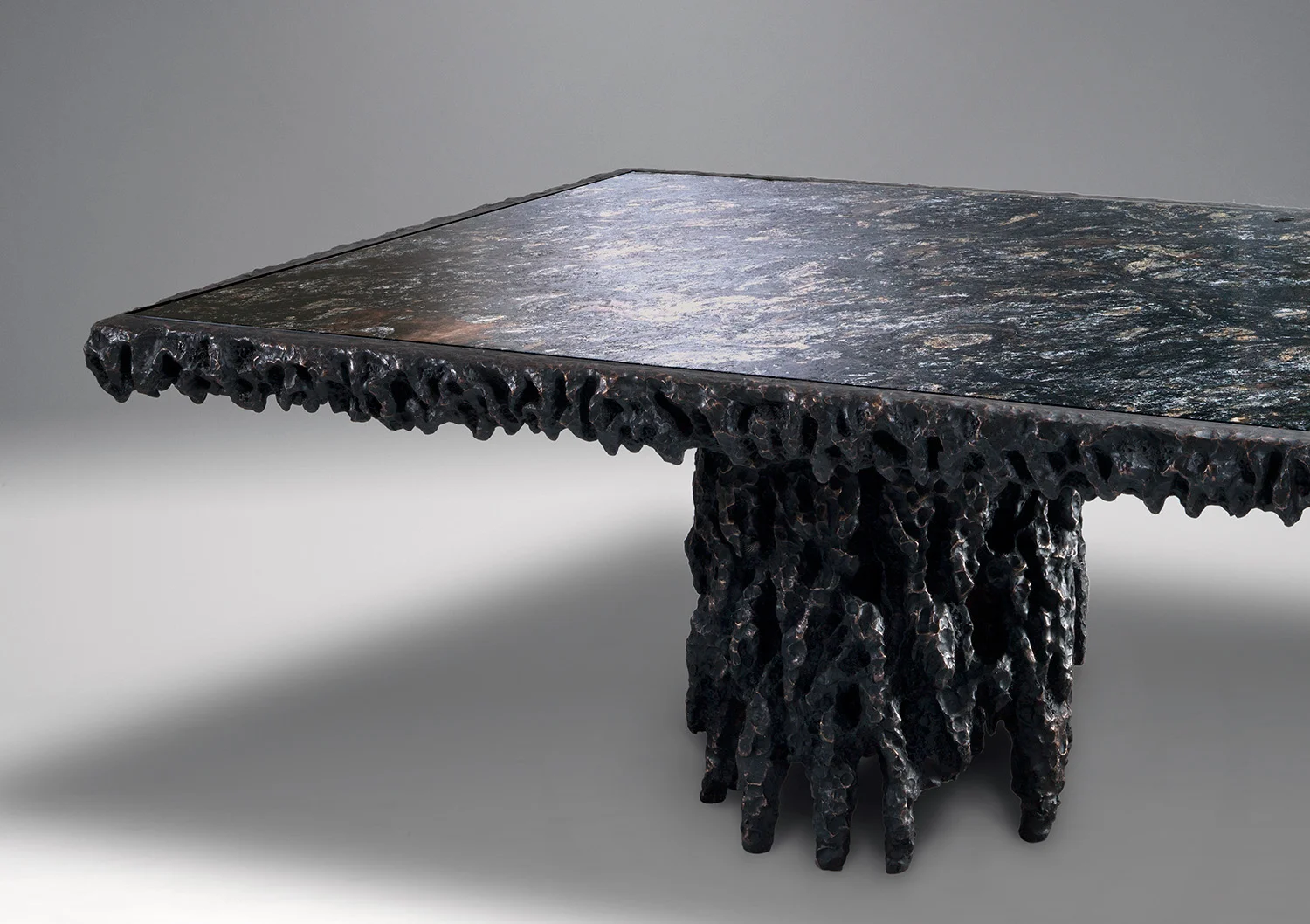 3. MB Table 'Atlantis'.JPG