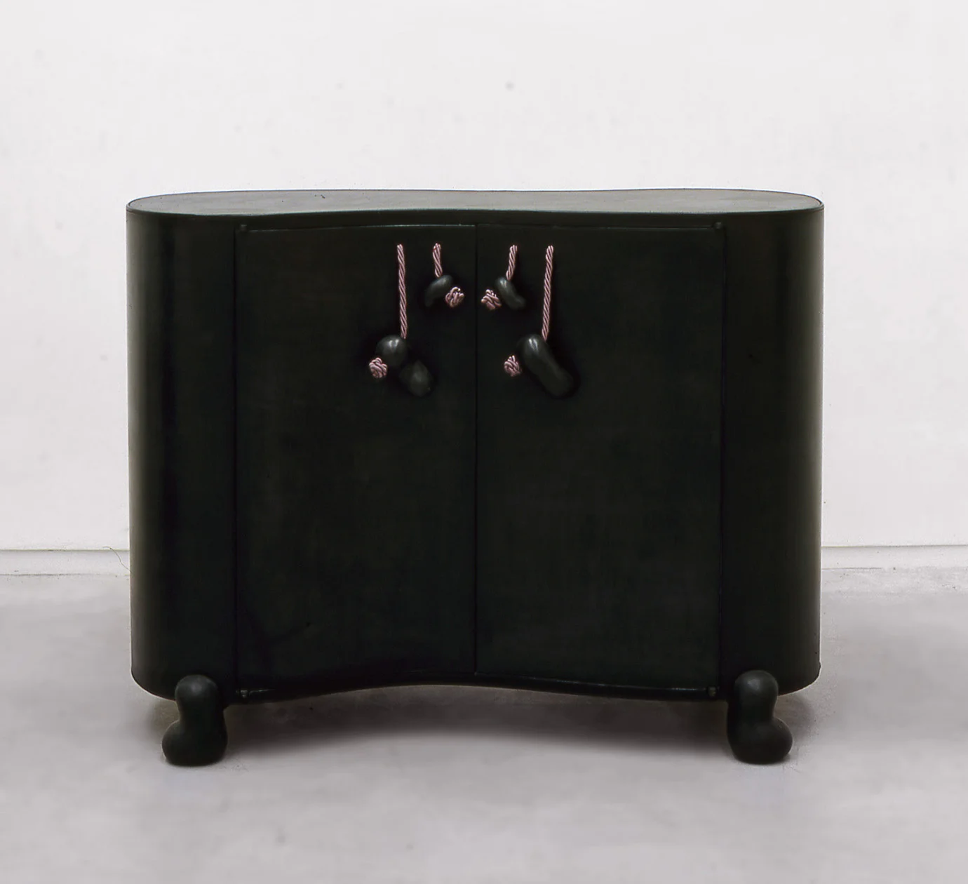 Cabinet ‘Habana’, 1999
