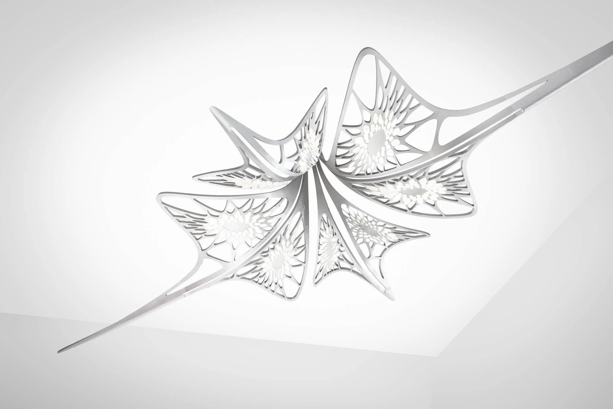 09. ZH Chandelier 'Lisse'.jpg