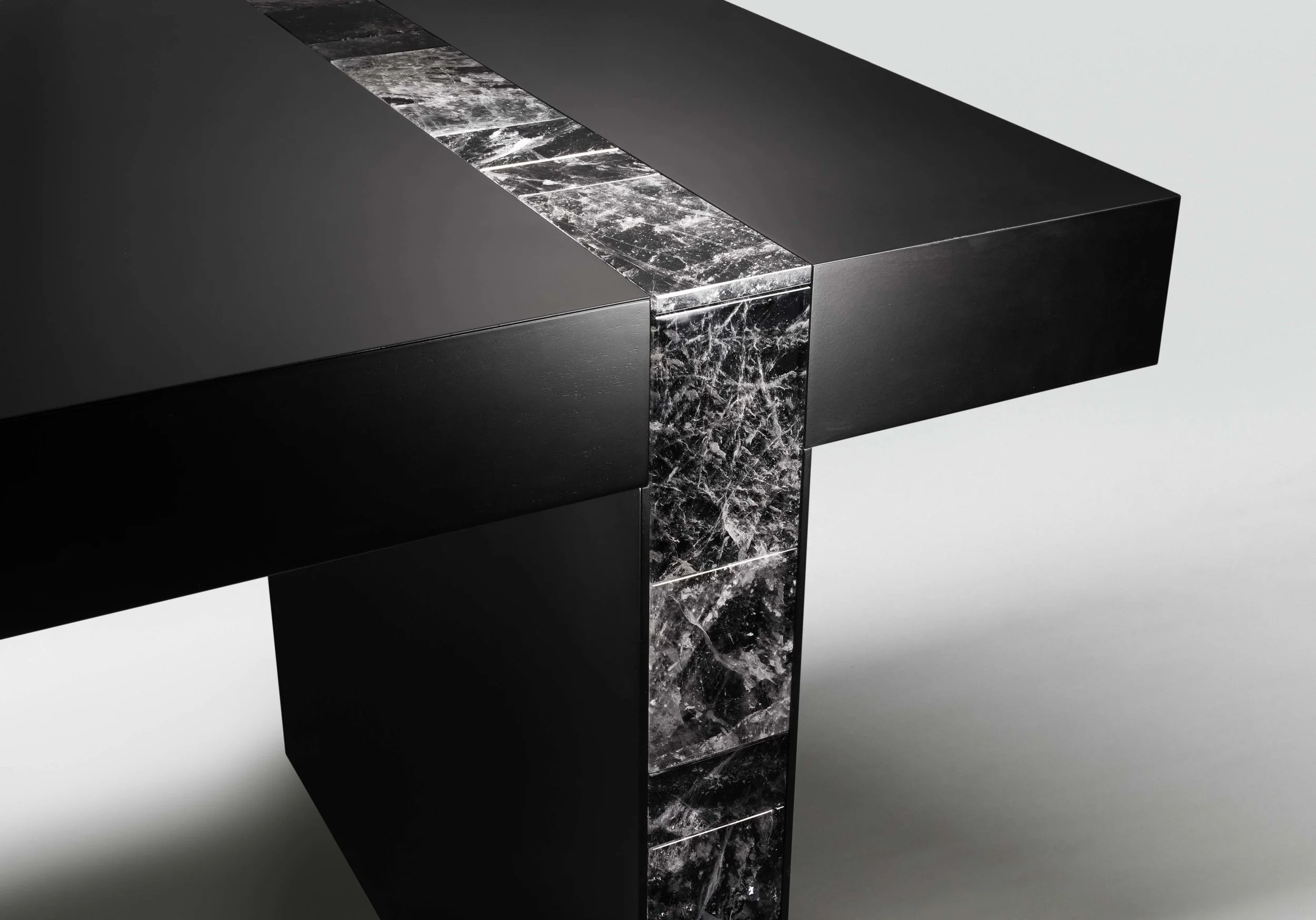 9. MB Desk 'Descartes' custom-1.jpg
