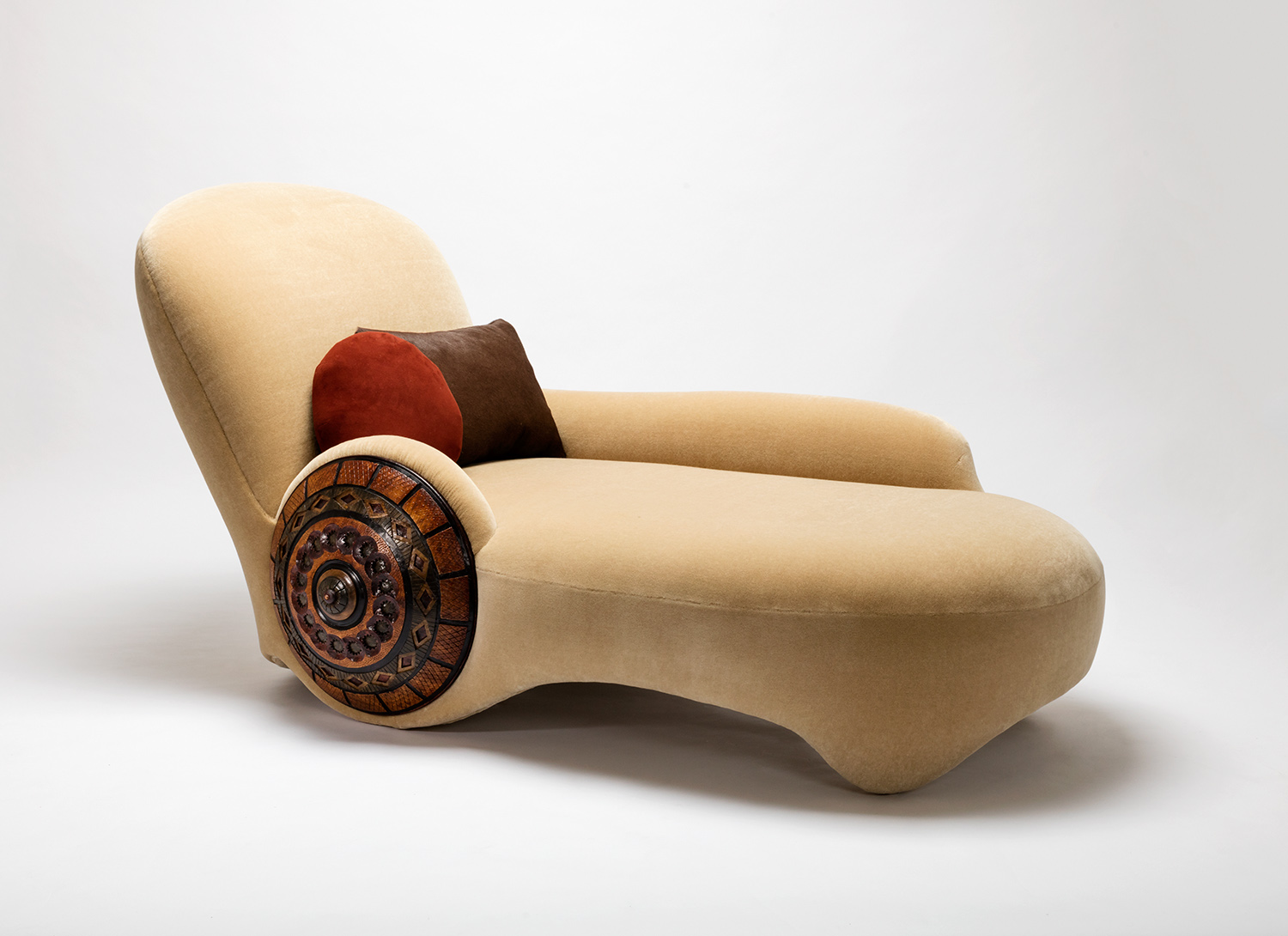 1. MB Daybed 'Shield'-1.jpg