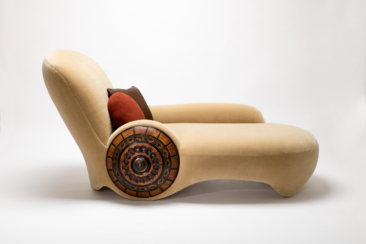 4. MB Daybed 'Shield' High Res.jpg
