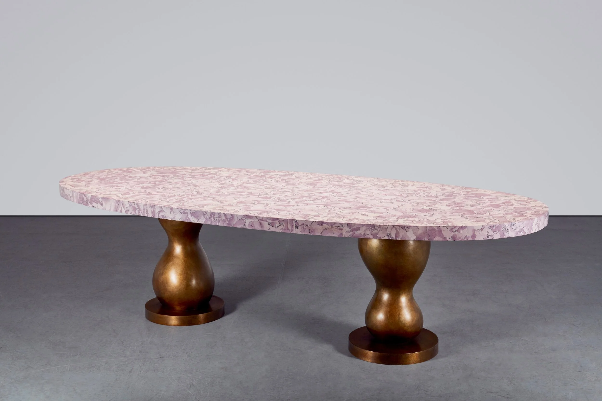 5. BG Dining Table 'Salome'.JPG