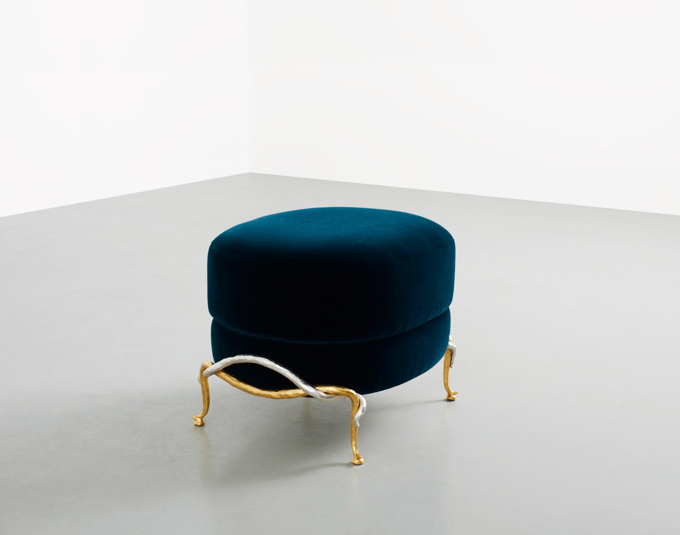 Mattia Bonetti,  Stool 'Rainier'