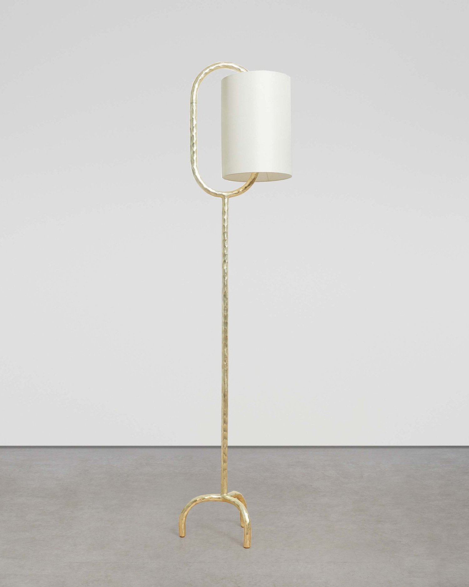 2.+MB+Standard+Lamp+%27Bar+III%27+White+Gold+copy.jpg