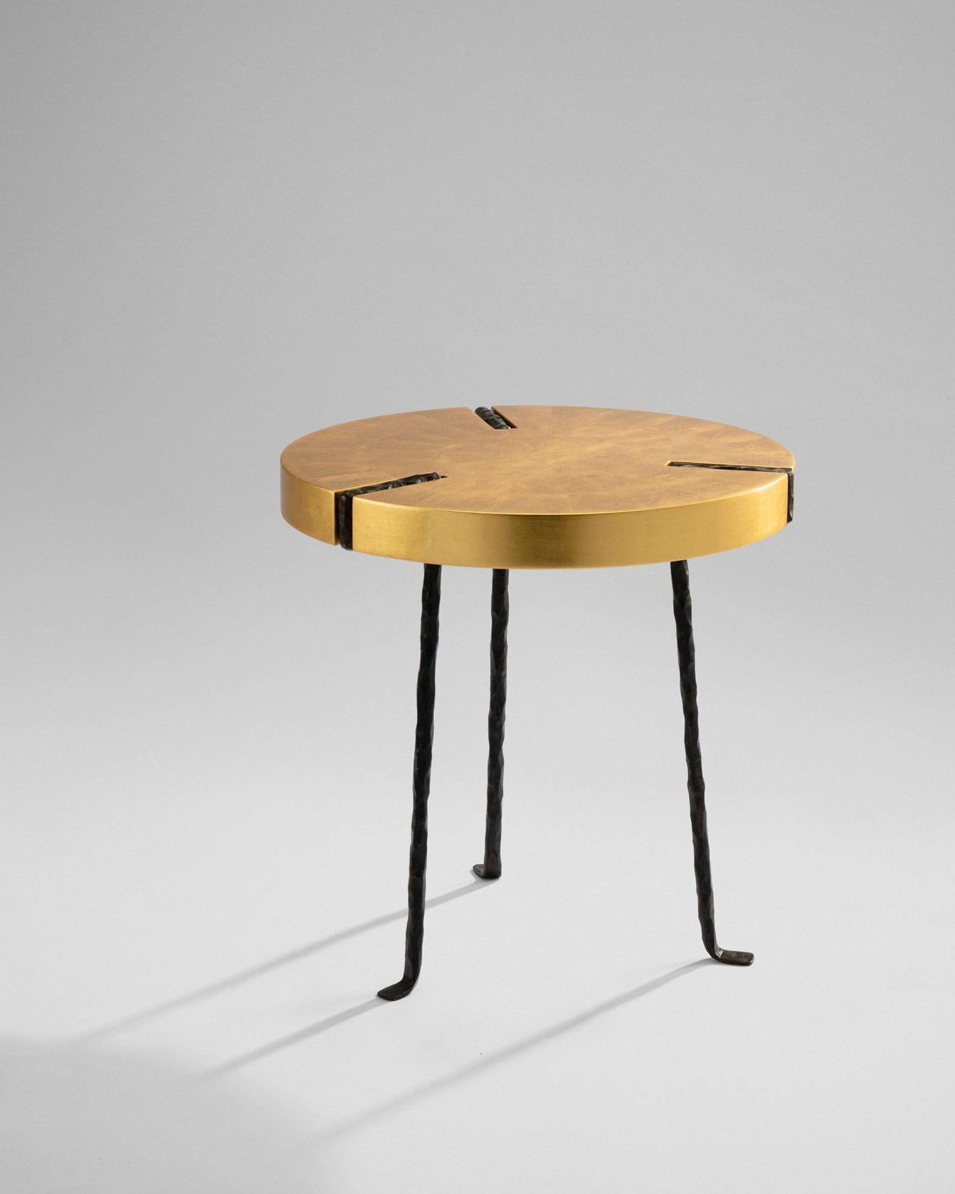 2.+GB+Side+Table+%27Tripod%27+gold.jpg
