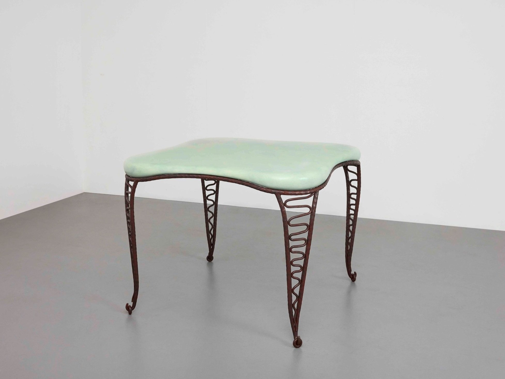 Mattia Bonetti, Table 'Operetta' 