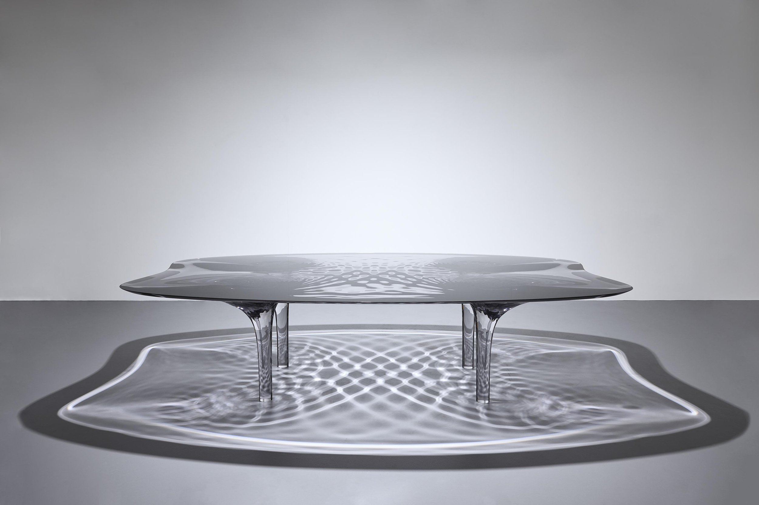 Zaha Hadid, Table 'Liquid Glacial' Colour