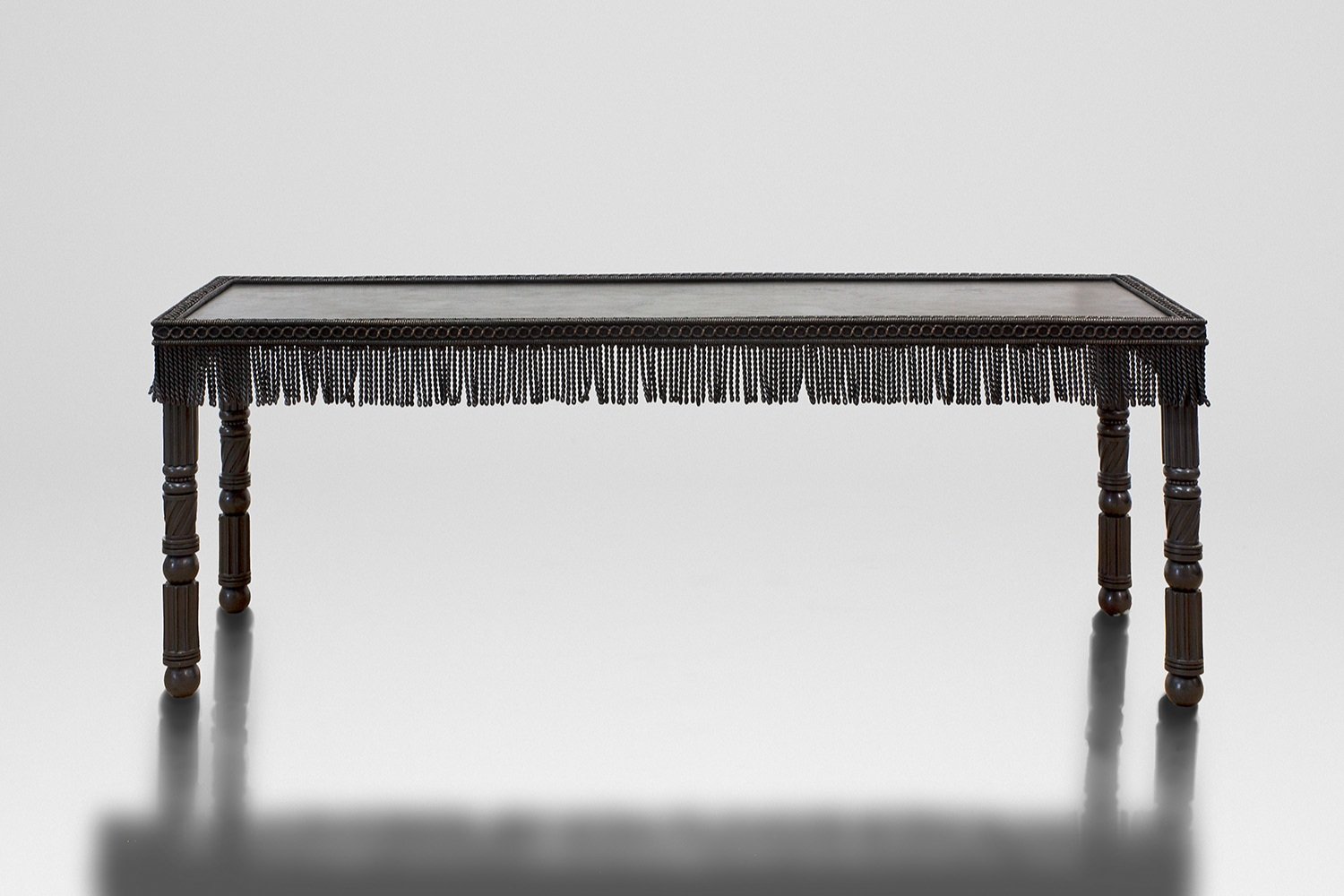 3.+MB+Bench+%27Fringe%27.jpg