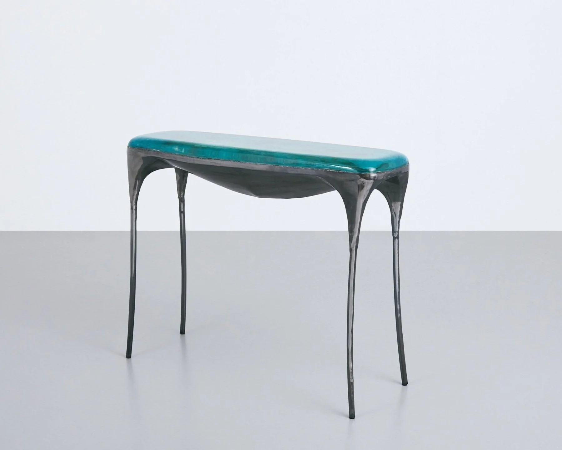 VALENTIN LOELLMANN, CONSOLE