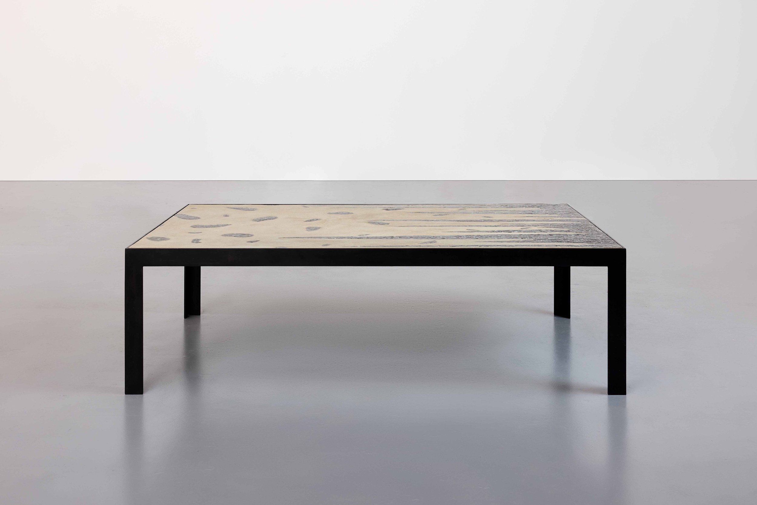 1. B&G Atlantis Table.jpg