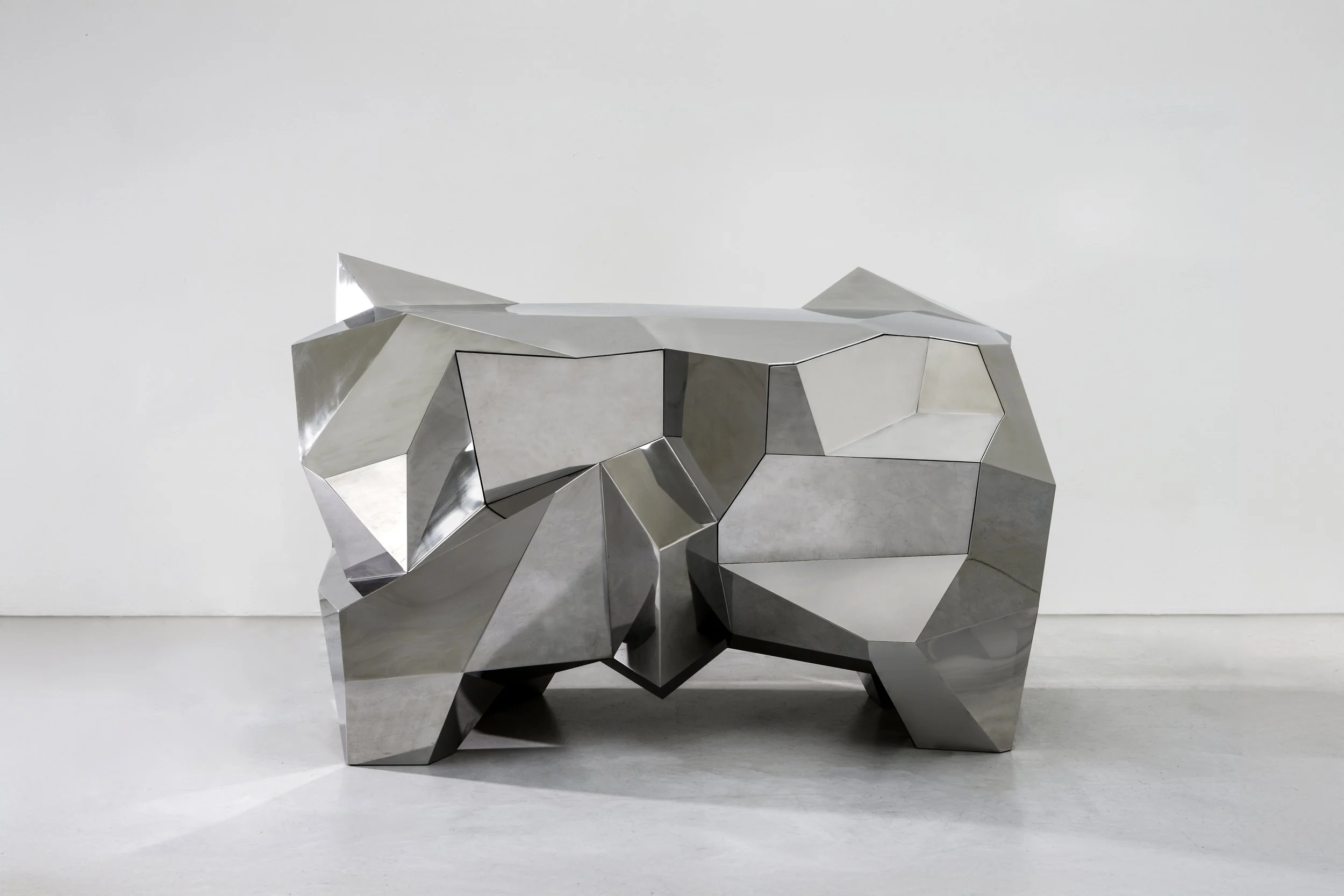 POLYHEDRAL