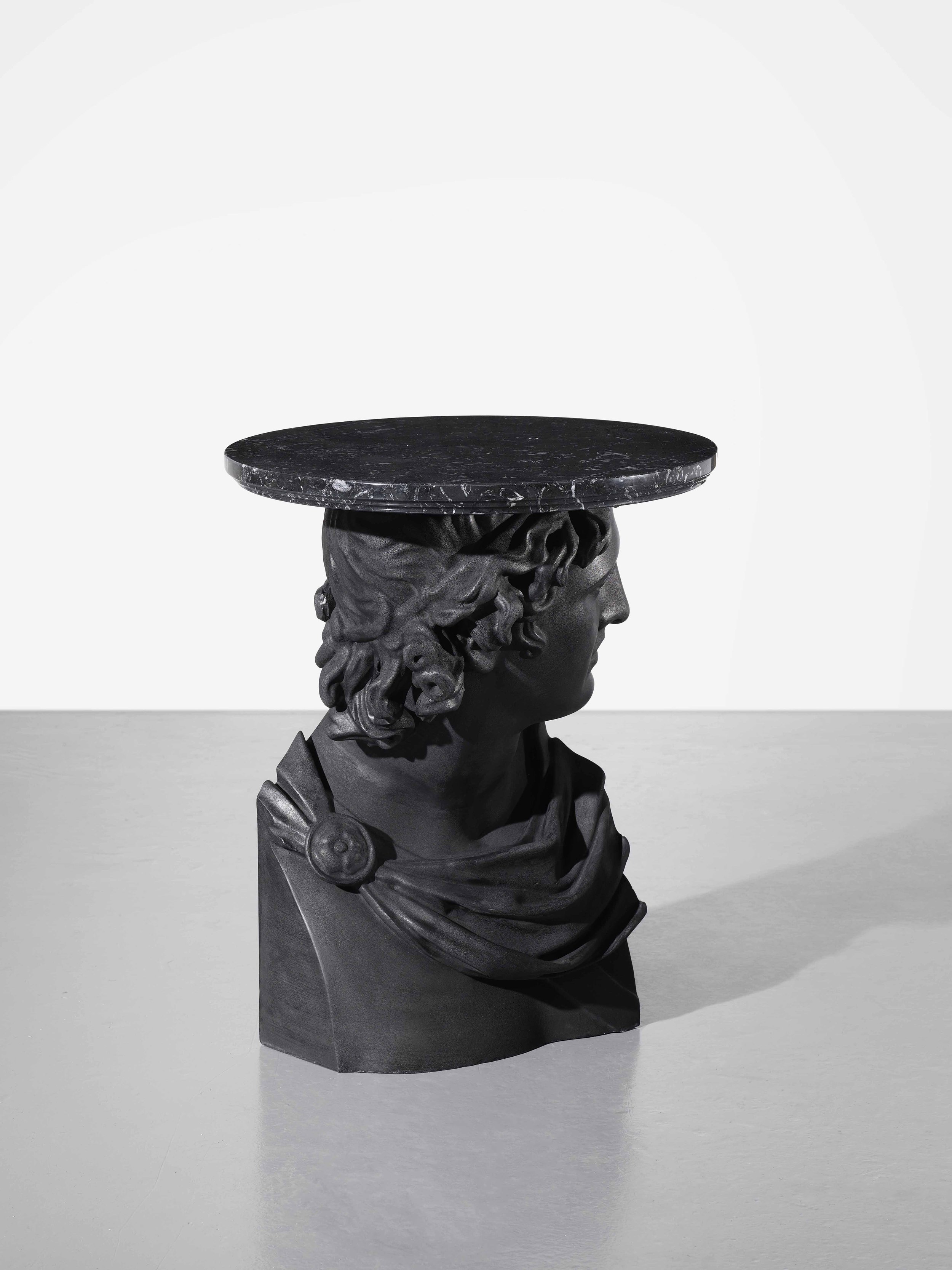 3.SE Side Table 'Eros'.jpg