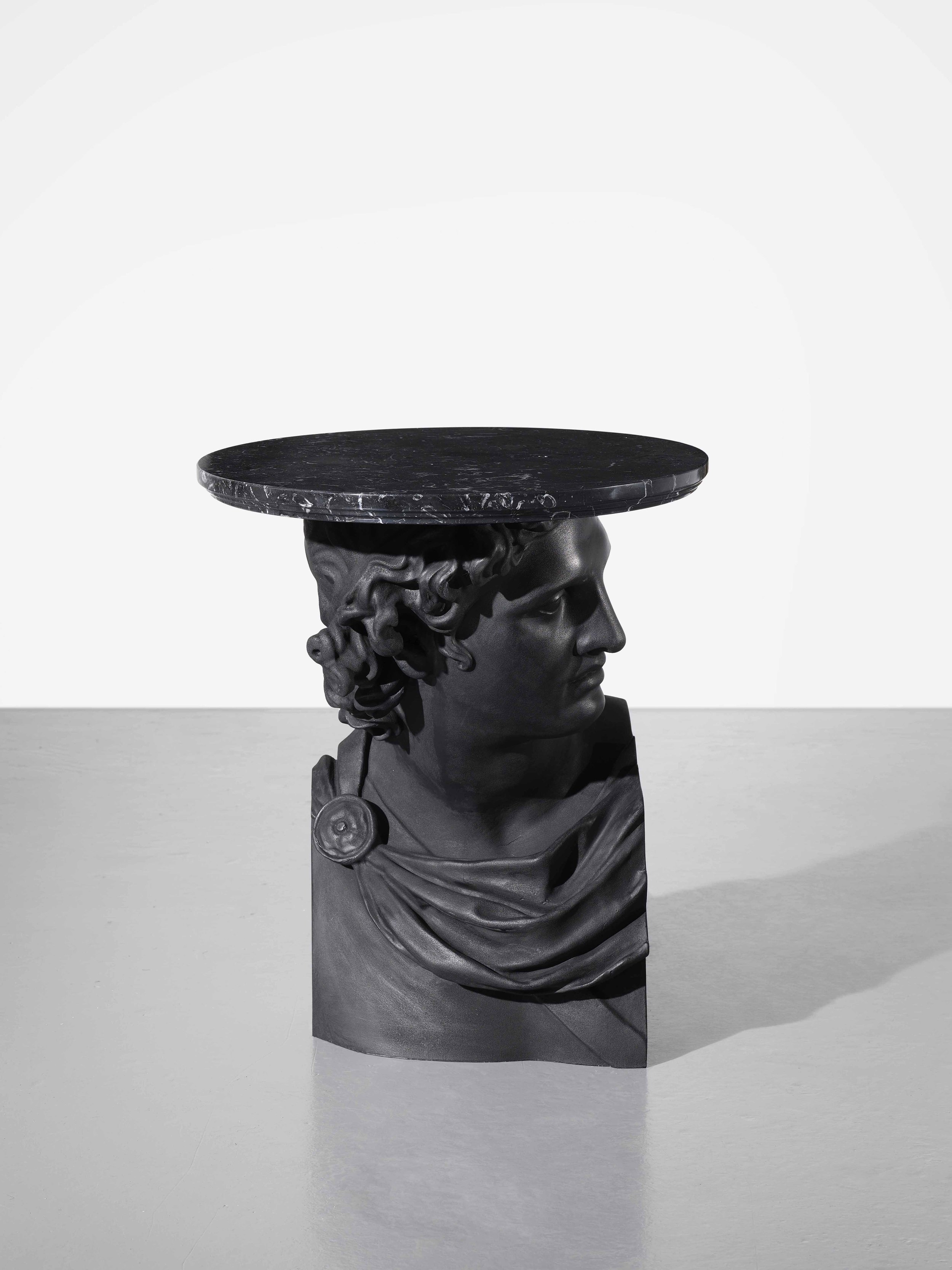 2.SE Side Table 'Eros'.jpg