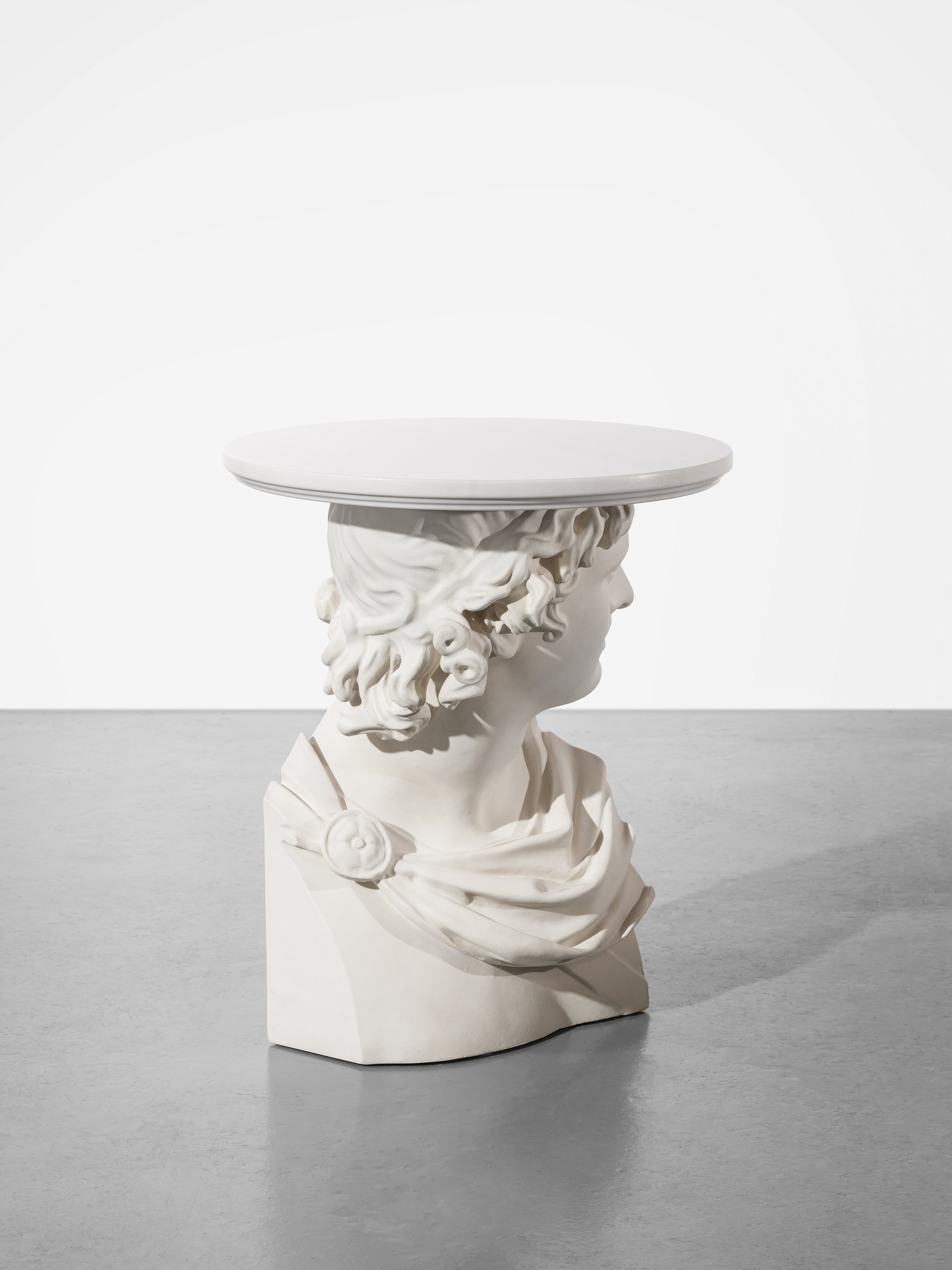 3.SE Side Table 'Apollo'.jpg