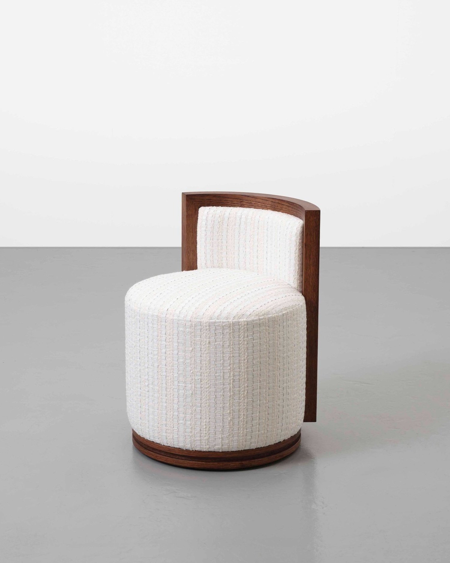 1.FJS+Stool+%27Pontresina%27.jpg