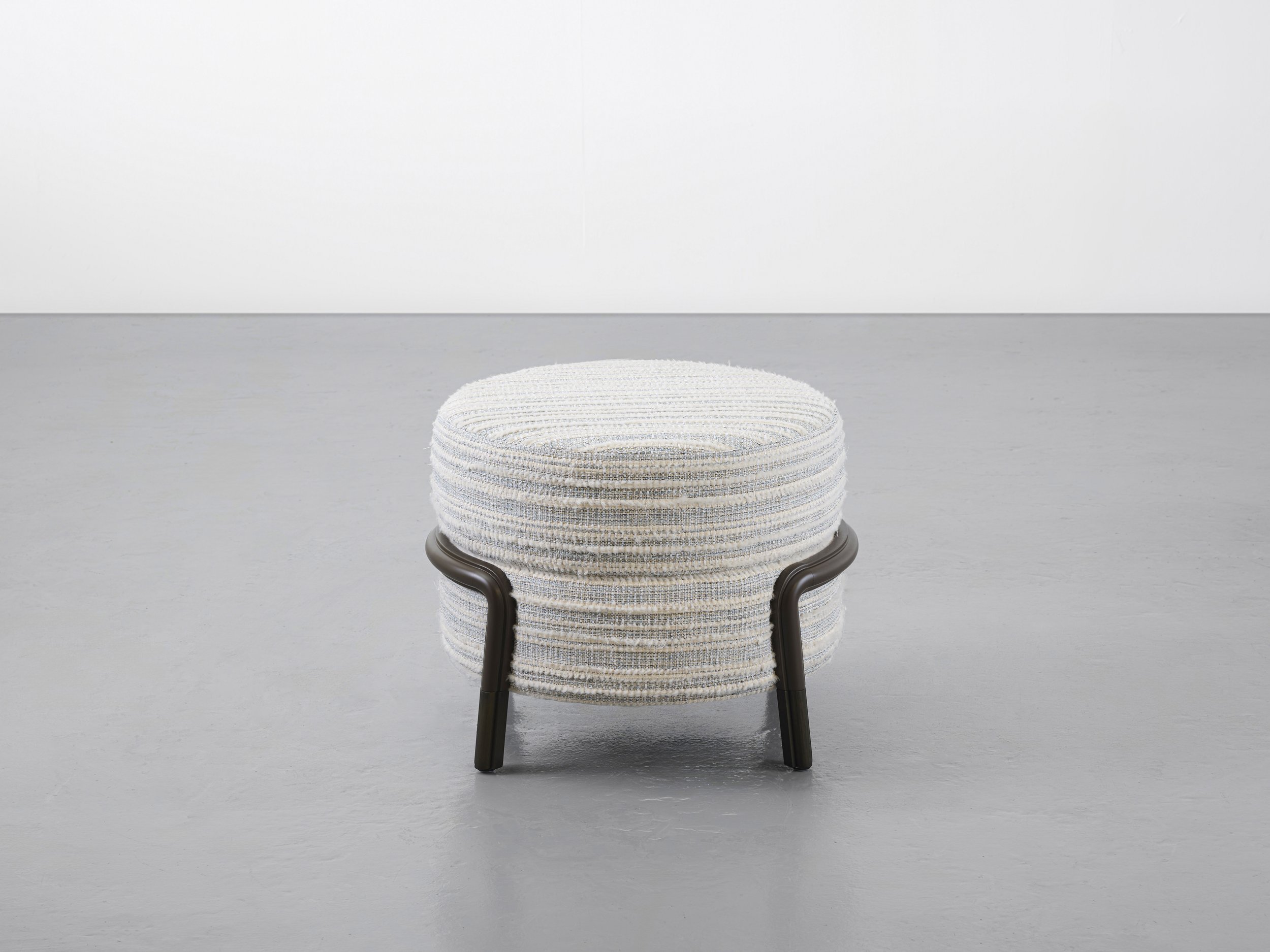 1.FJS Stool 'Sanam'.jpg