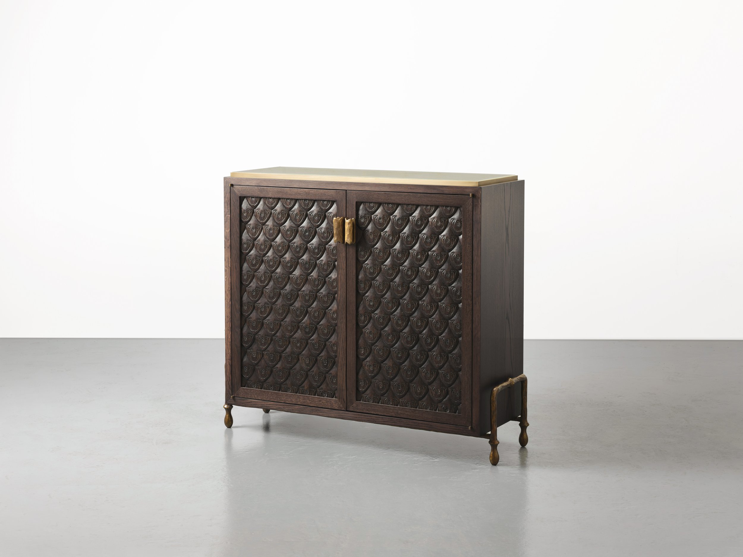2.FJS Cabinet 'Bernina'.jpg