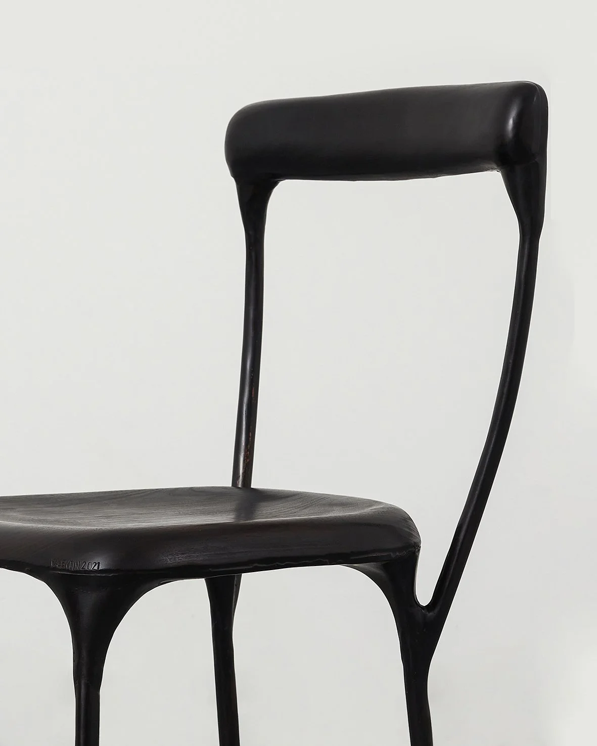 3. VL18-02 'Chair', 2018.jpg