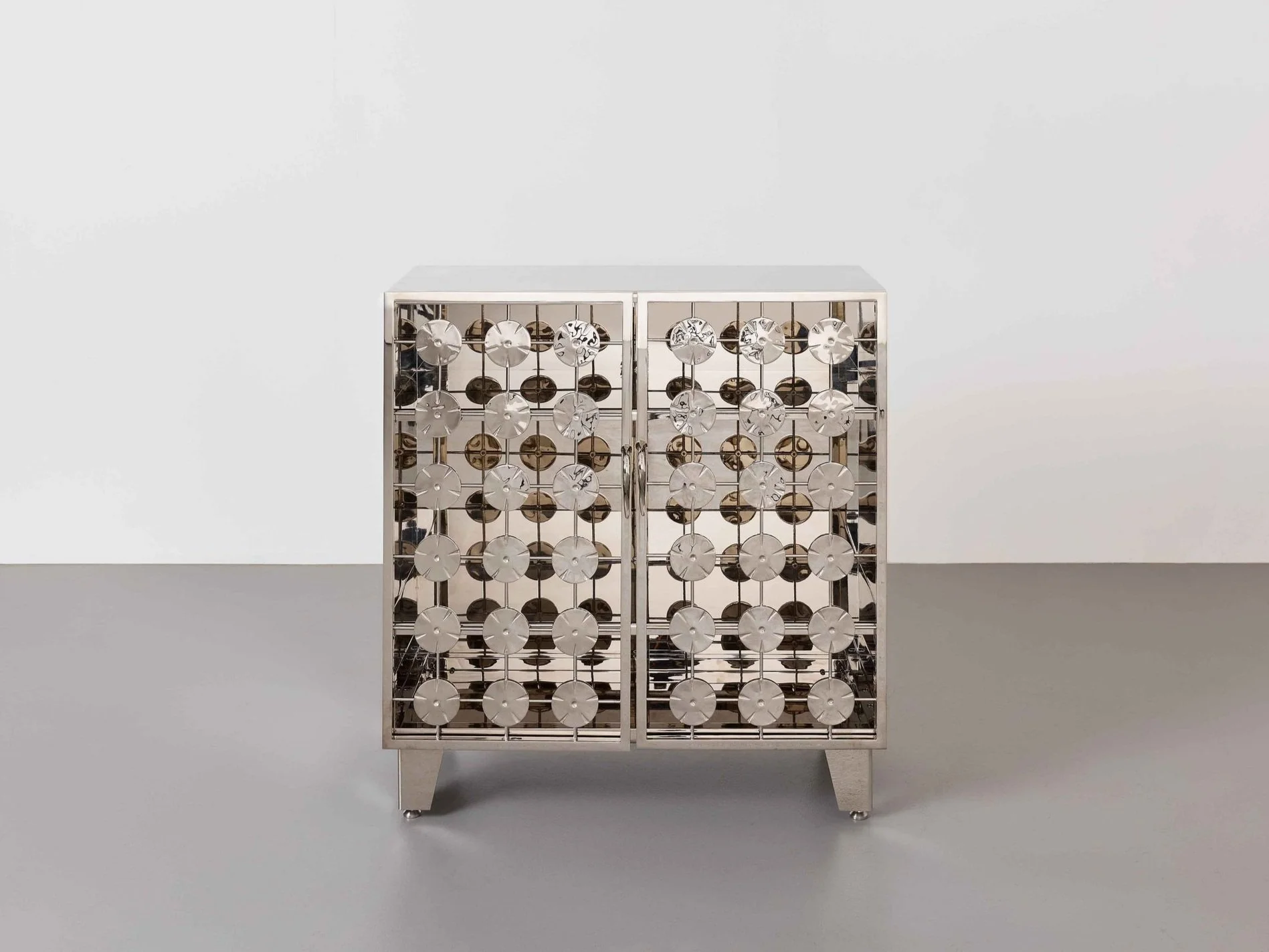 Buffet 'Flowers in the Air', 1994