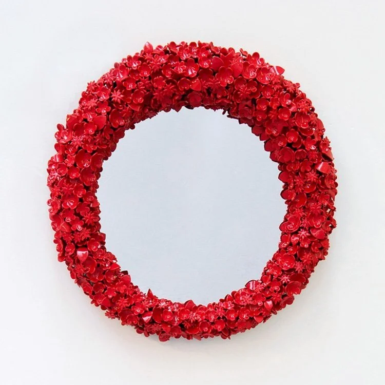 MIRROR MIRROR RED