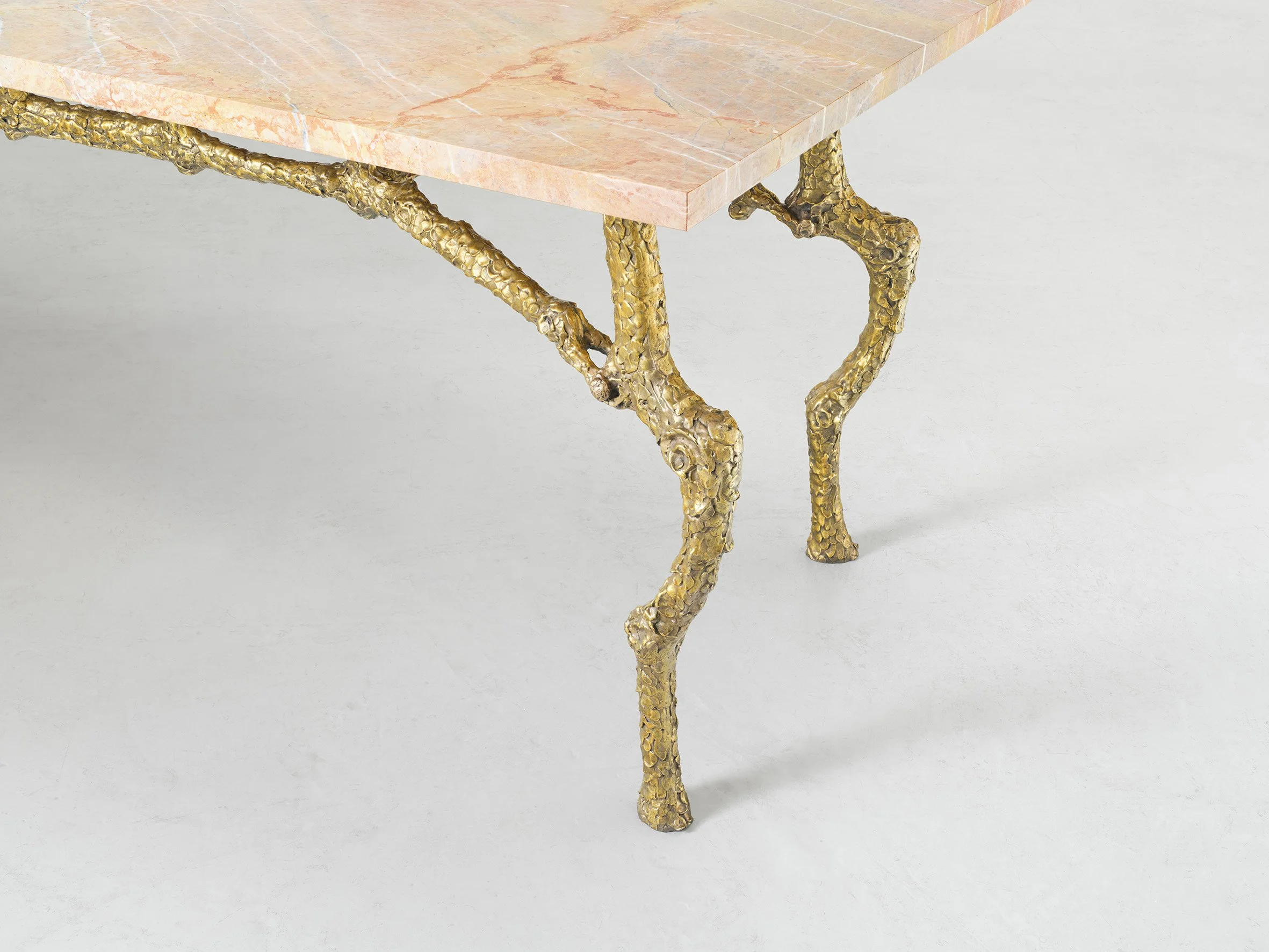 3.SCC Dining Table 'Roman Garden.jpg