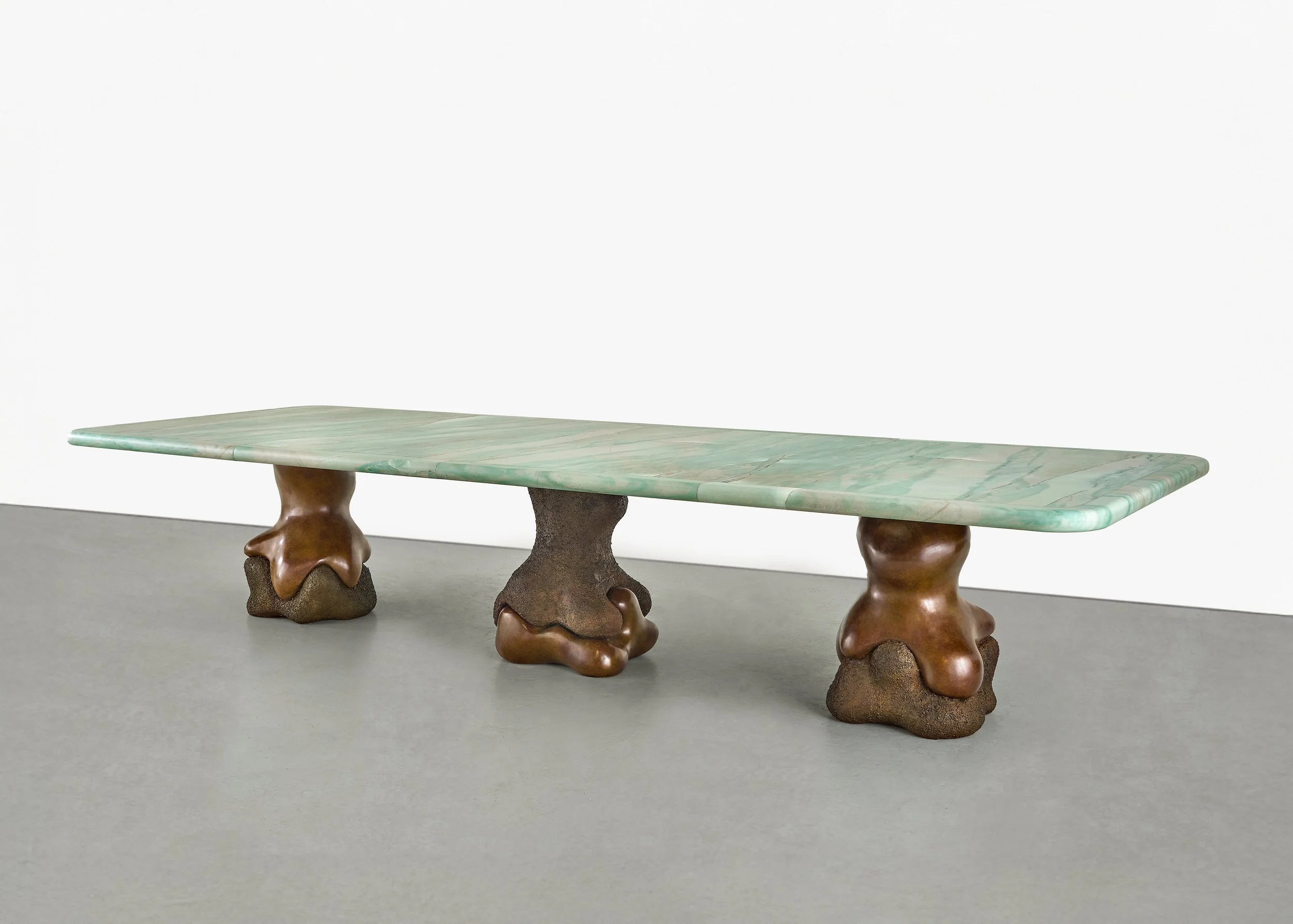 2.MB Dining Table 'Lola'.jpg