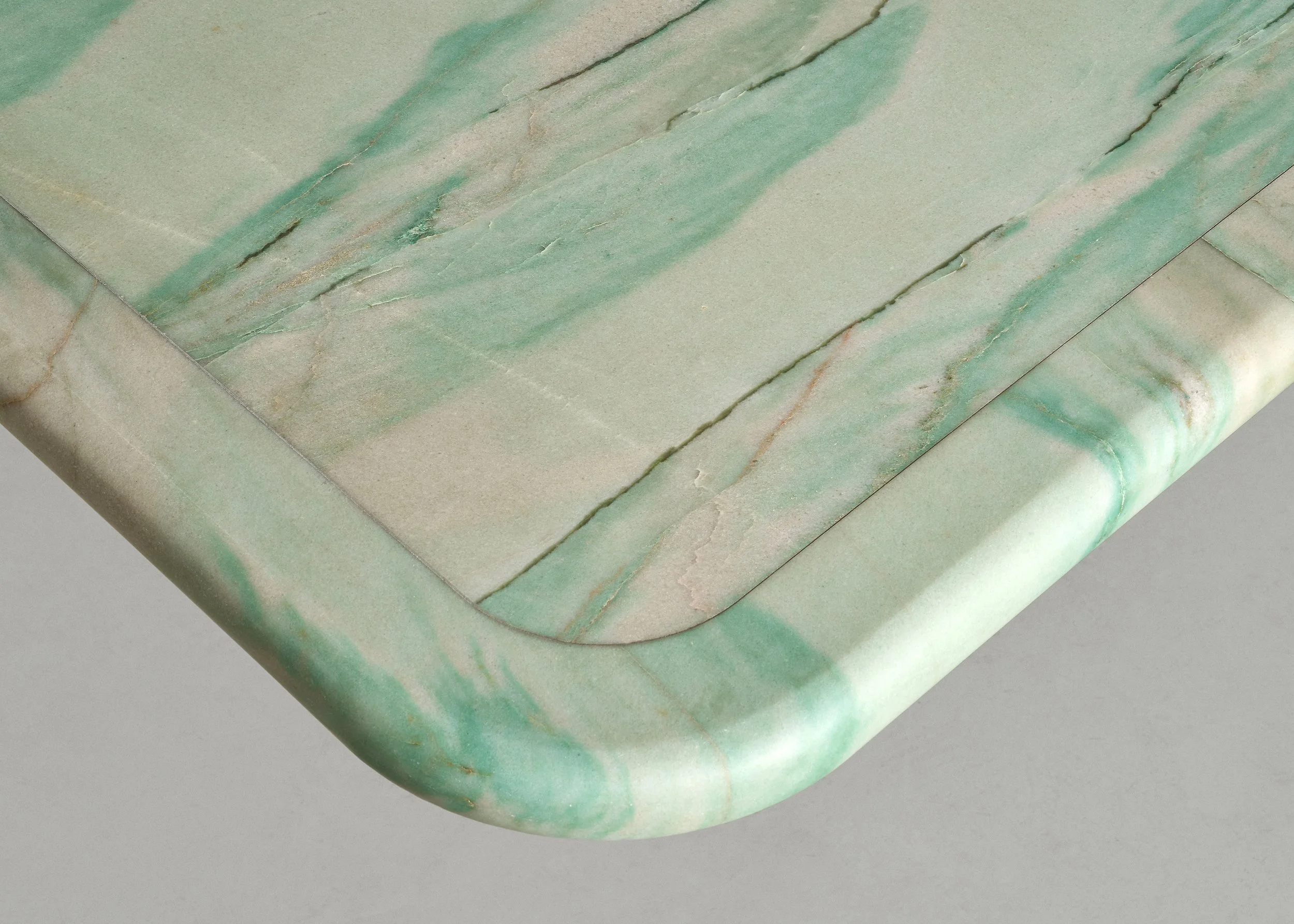 8.MB Dining Table 'Lola'.jpg
