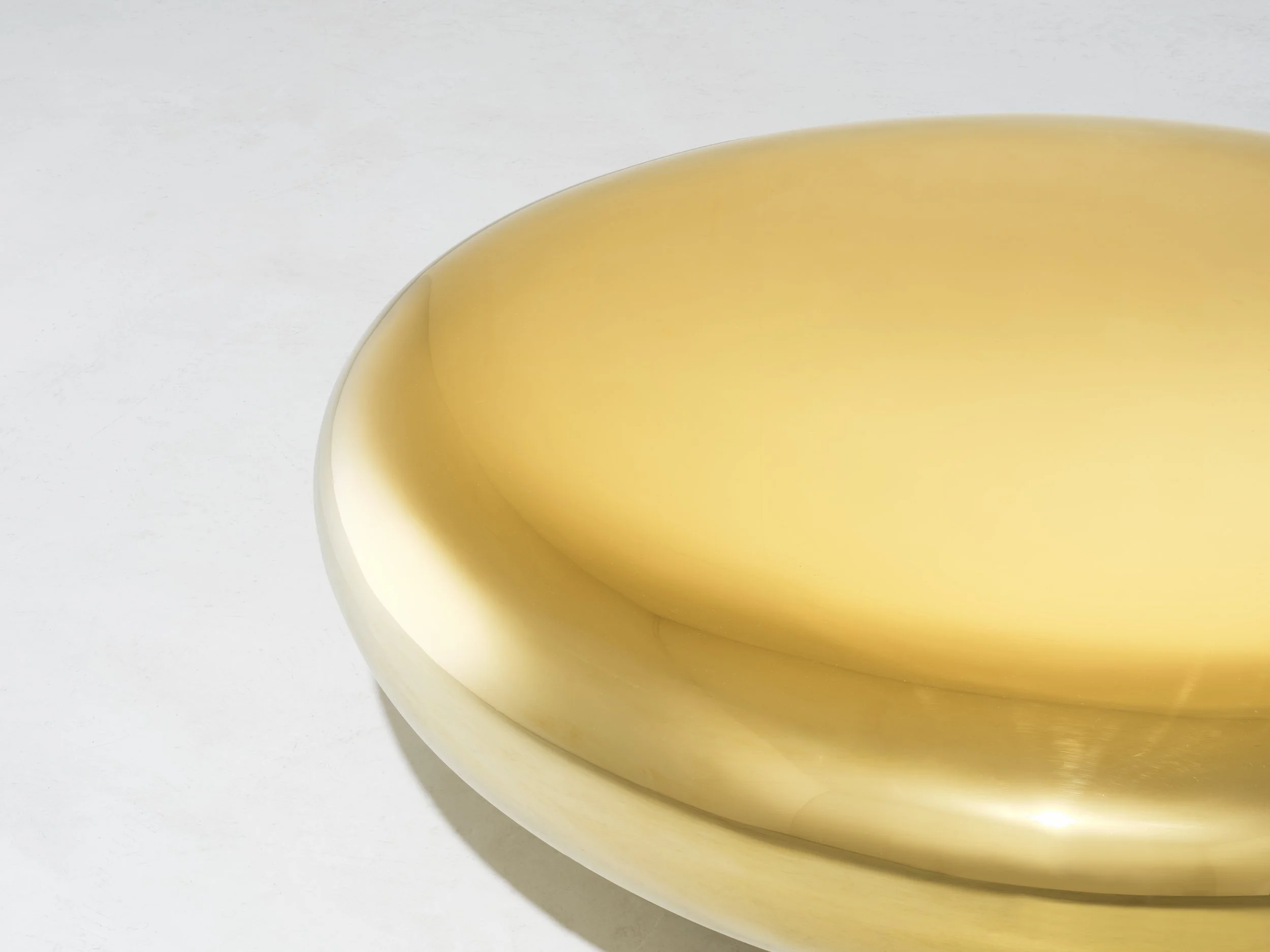 2.FS Coffee Table 'Dawn'.jpg