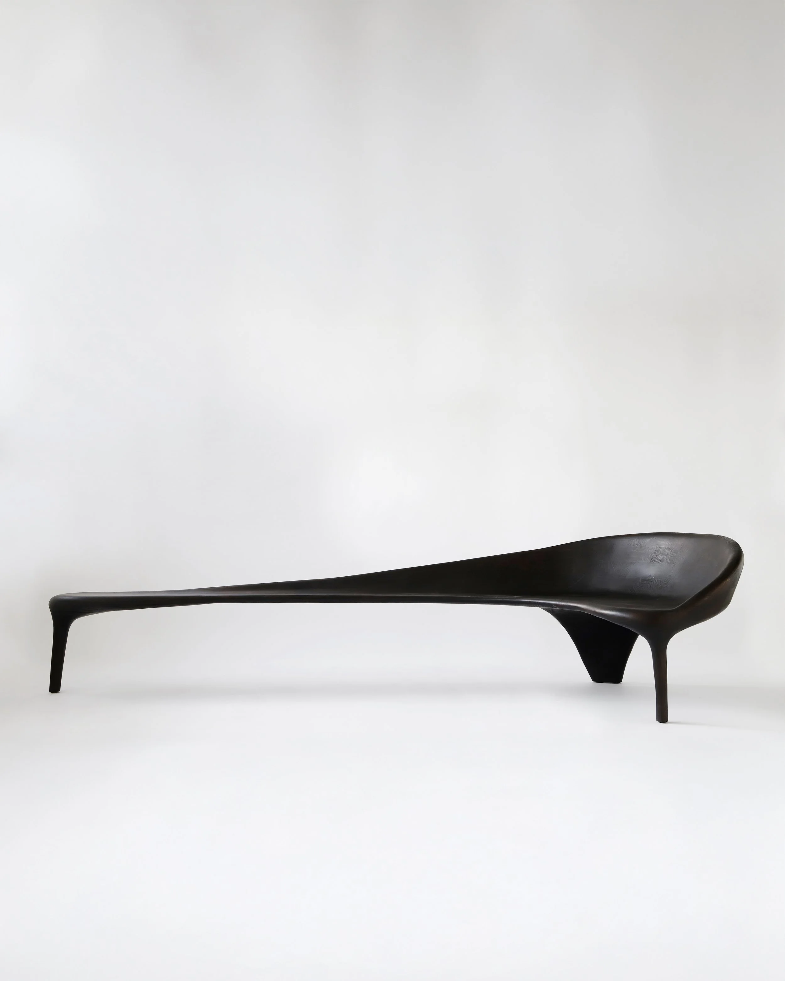 VALENTIN LOELLMANN, BENCH
