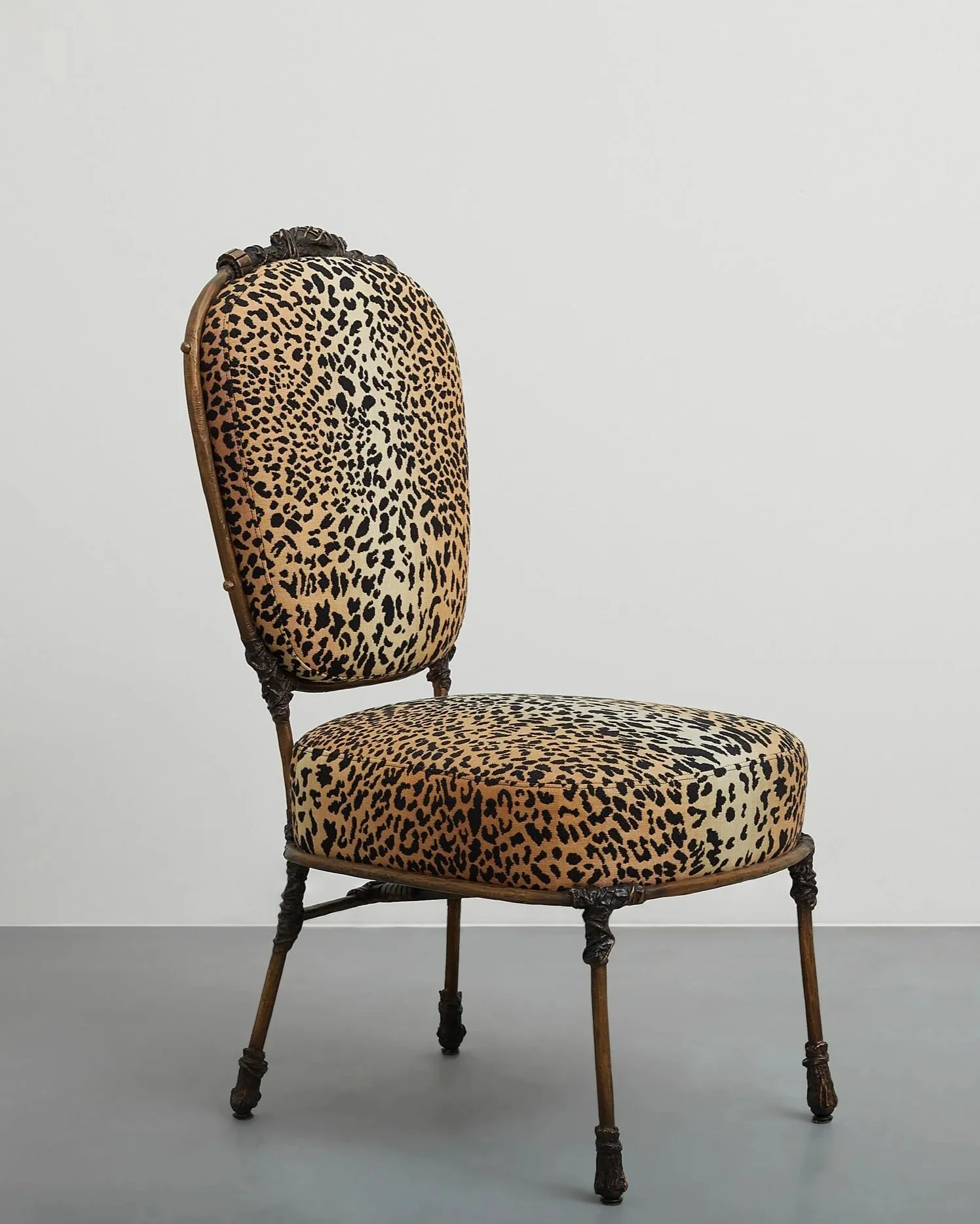 2.+MB+Chair+%27Congo%27+Cheetah.jpg