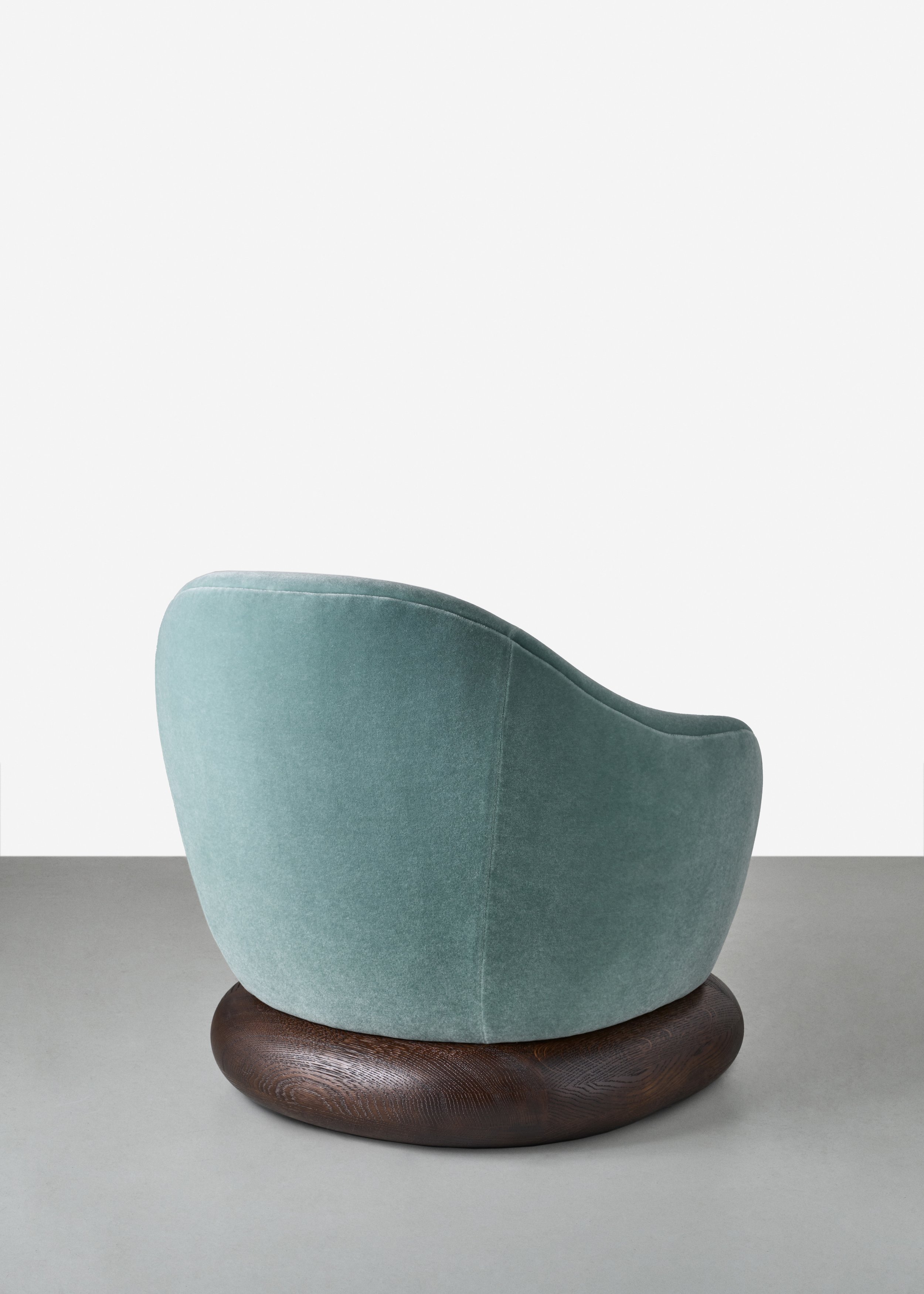 3.MB Armchair 'Cylinder'.jpg