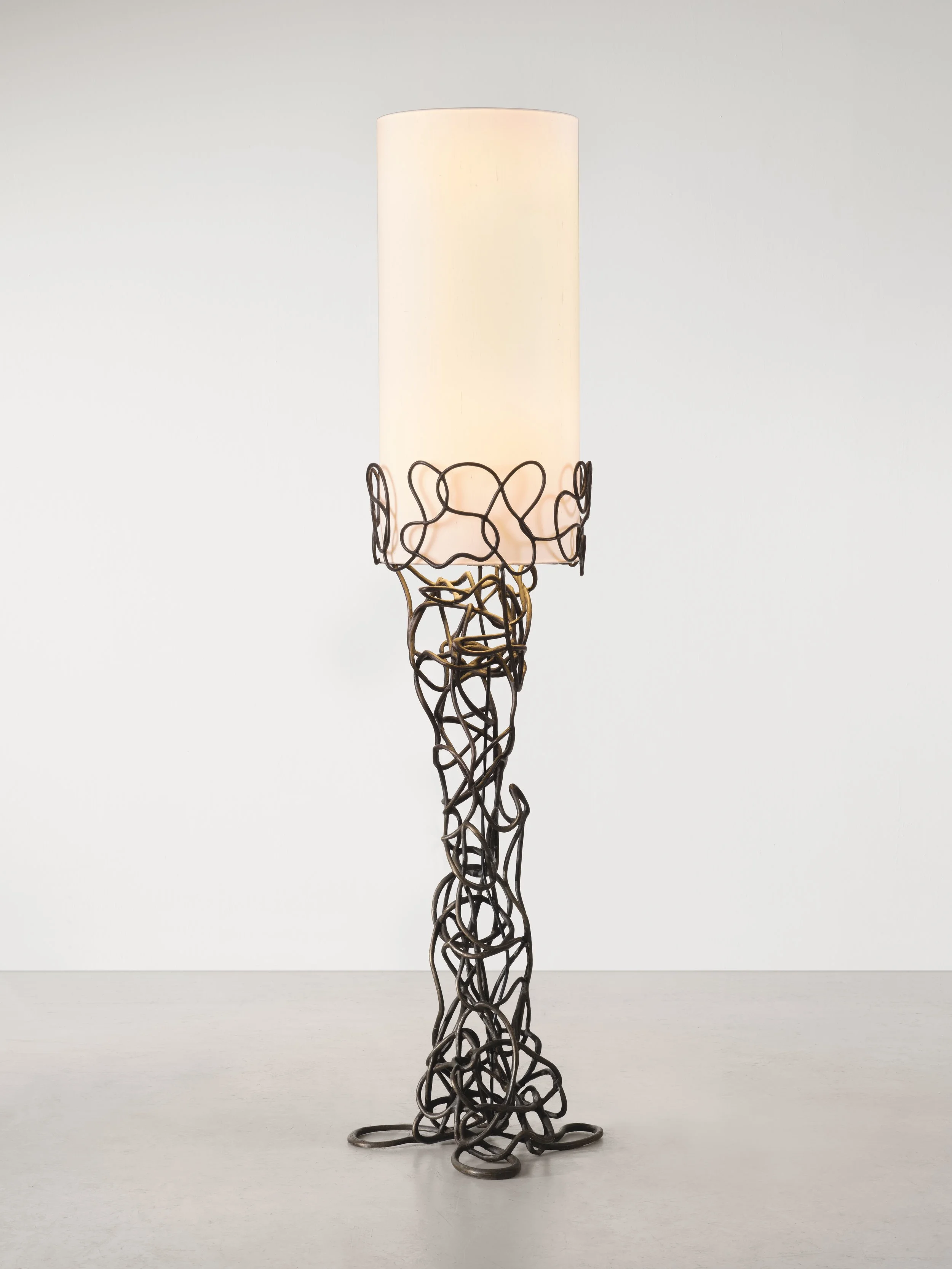 1.MB Standard Lamp 'Twist'.jpg